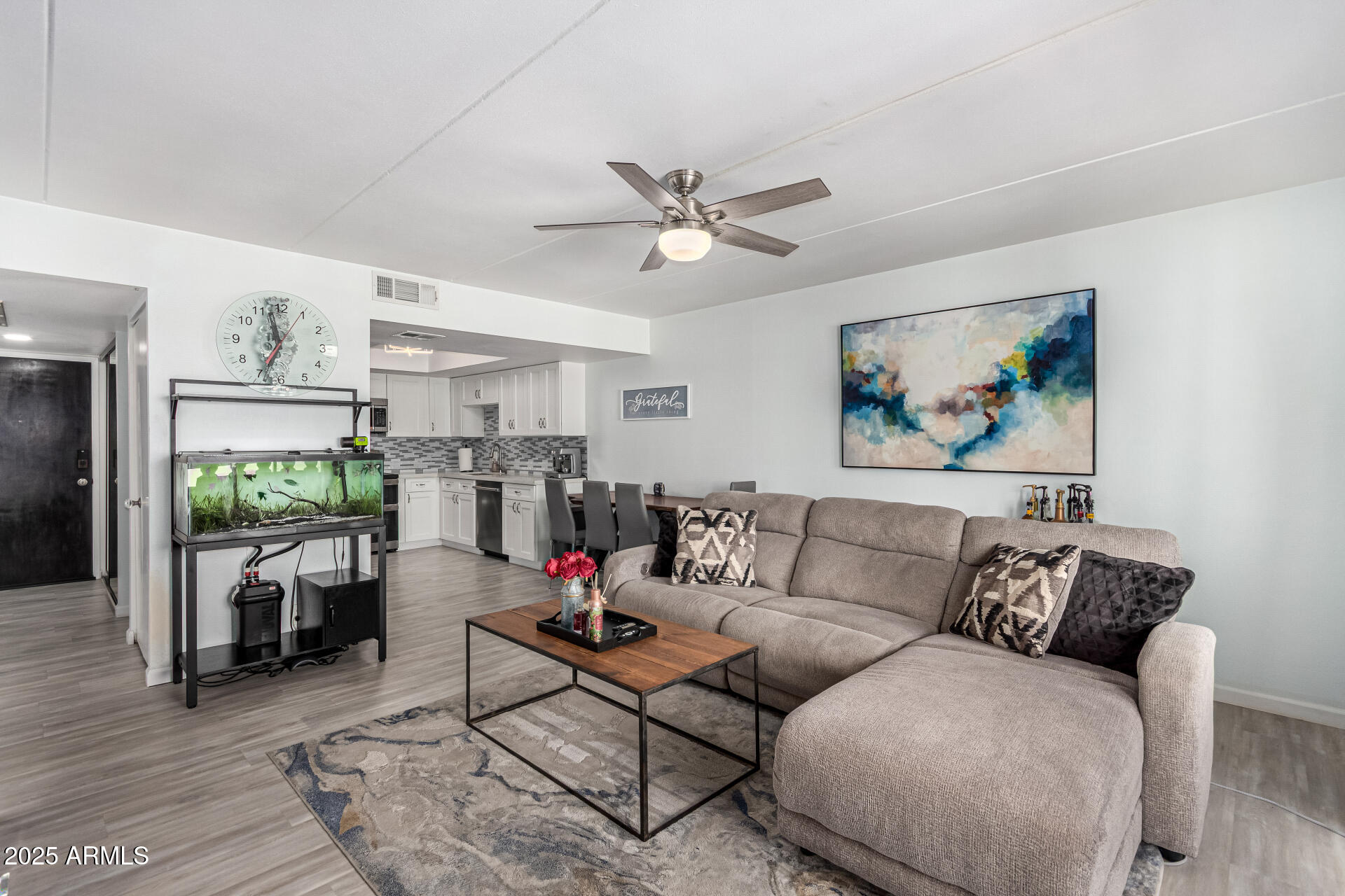 7920 E CAMELBACK Road 409