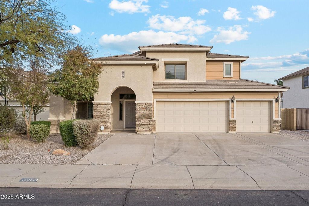 Photo of 34949 N Stirrup Circle, San Tan Valley, AZ 85144 (MLS # 6954875)