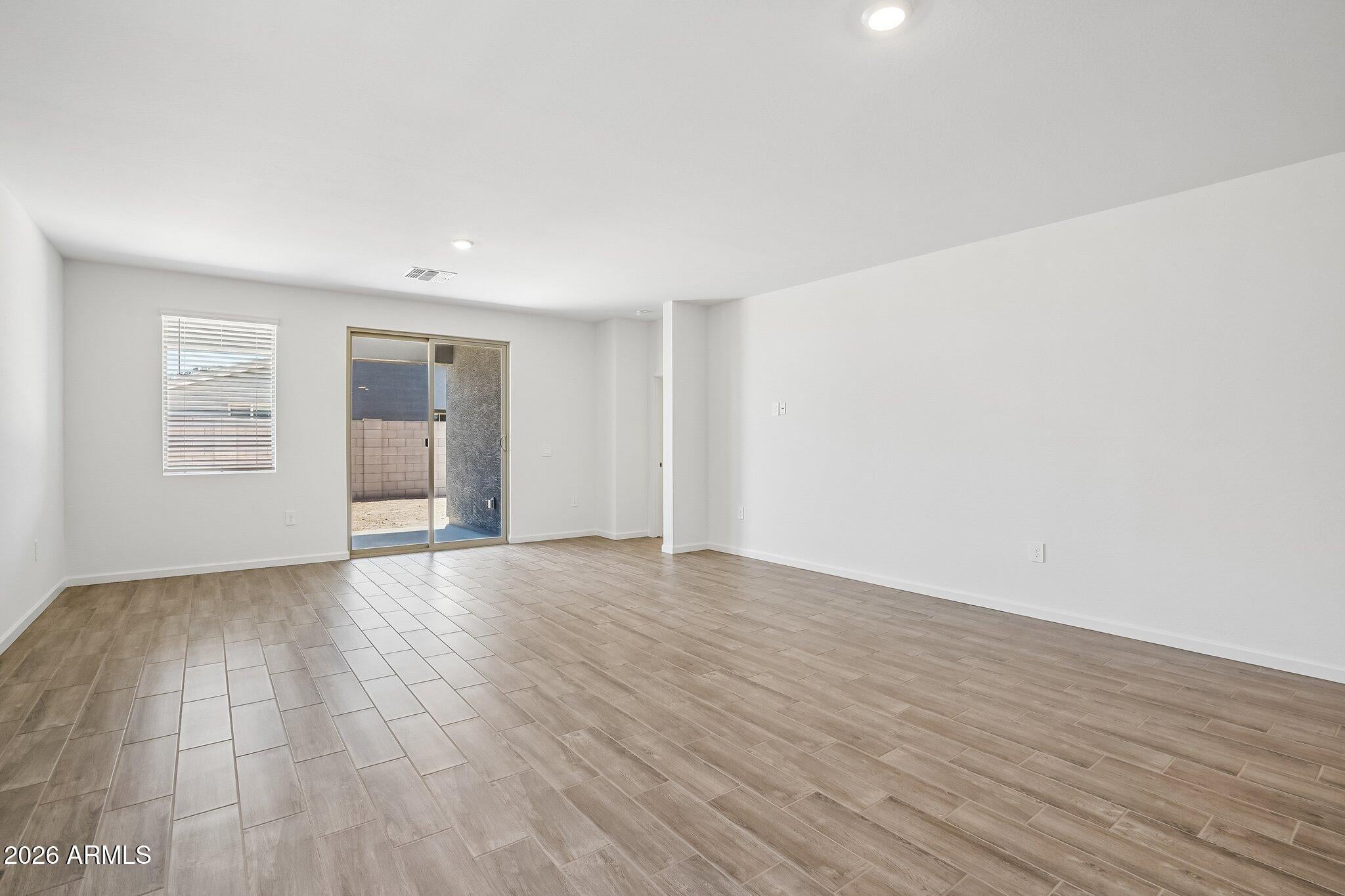 46939 W Dry Gulch --