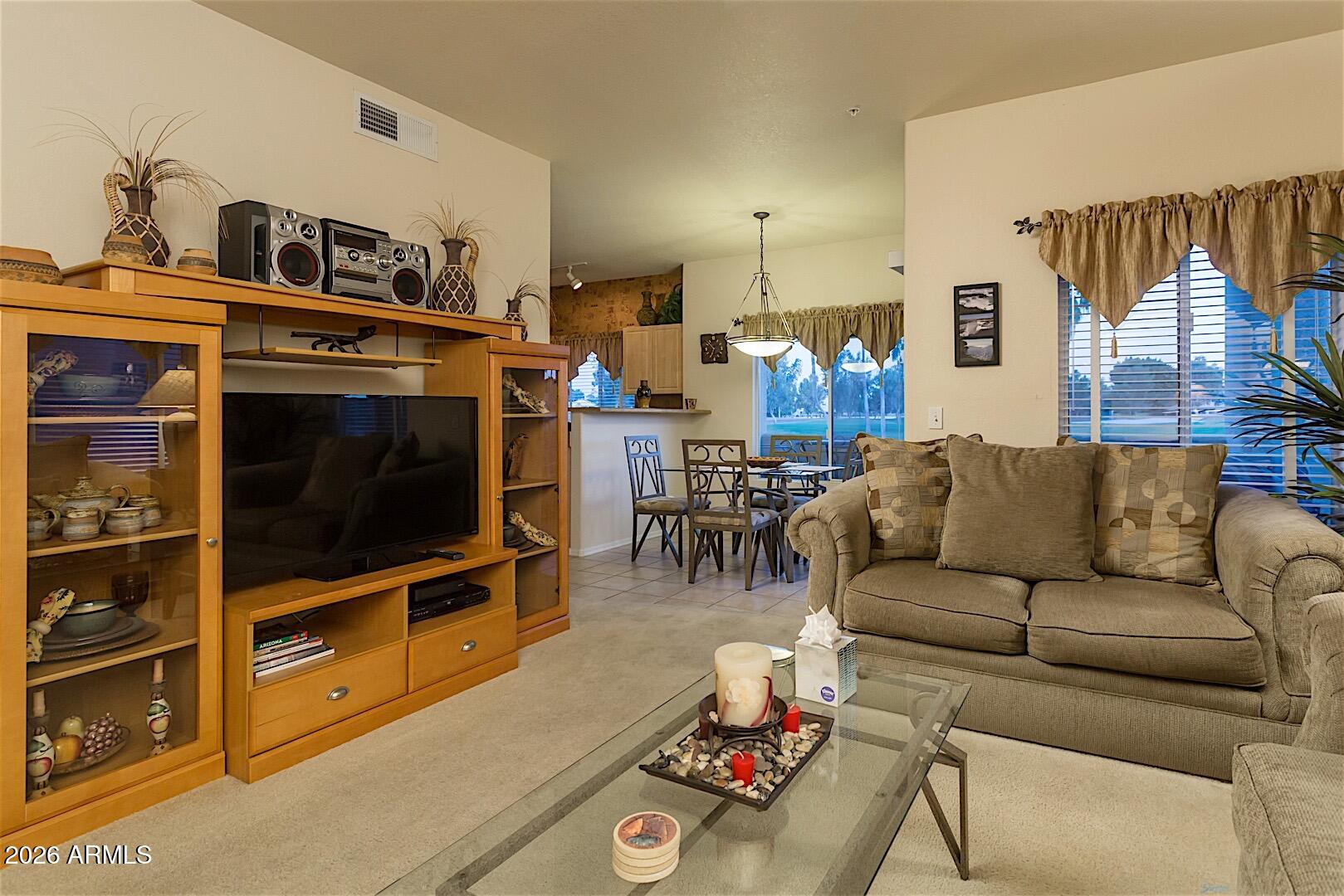 7401 W ARROWHEAD CLUBHOUSE Drive 1086