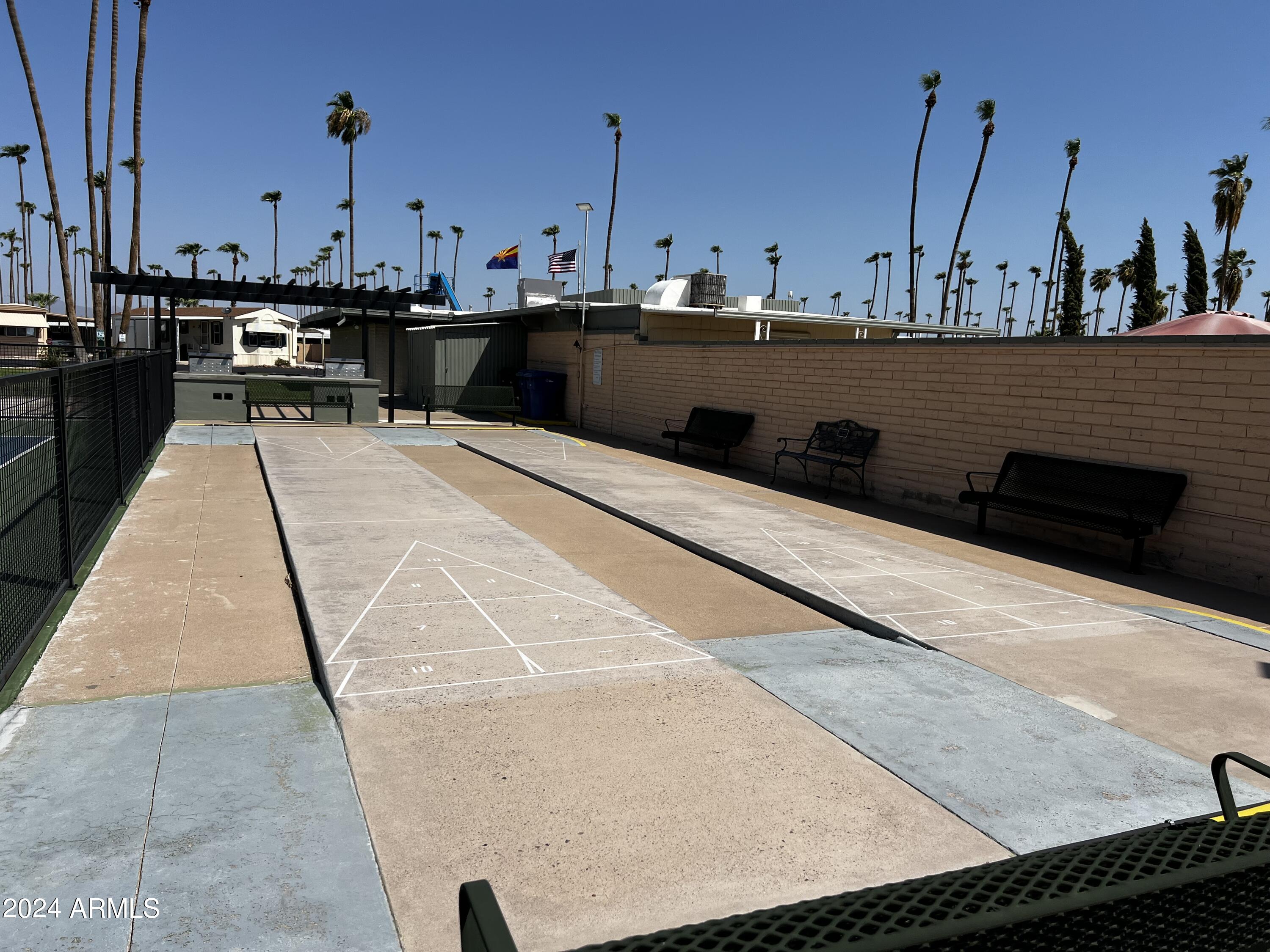 MESA MOBILE ESTATES - Residential