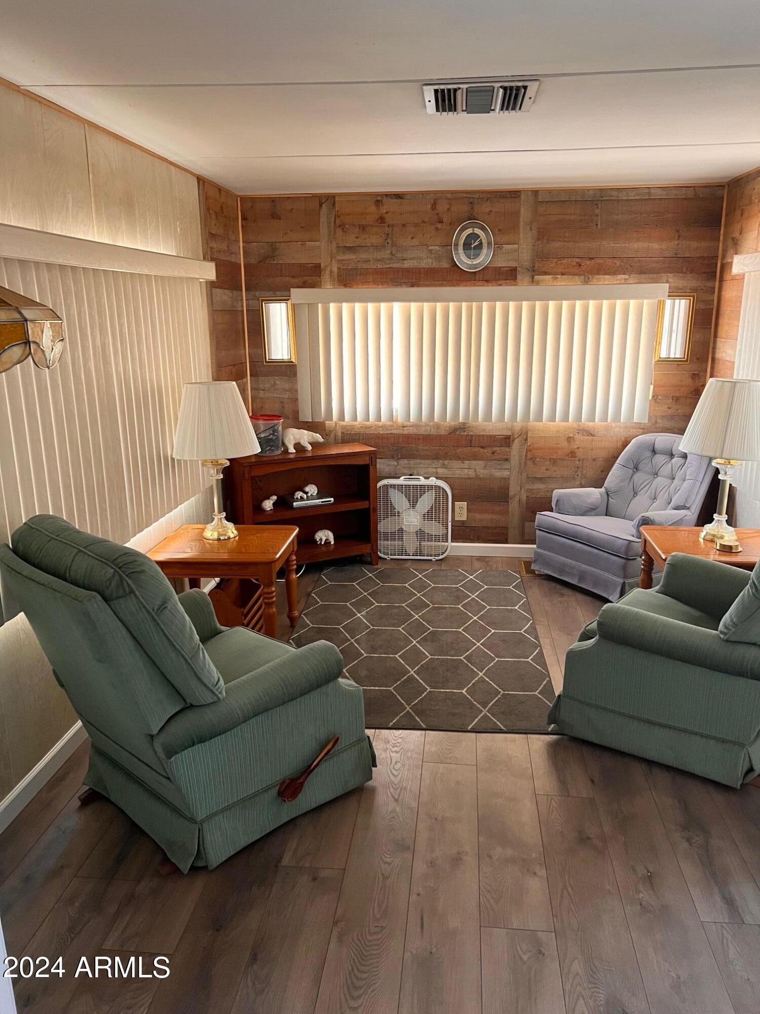 2701 E ALLRED Avenue 68