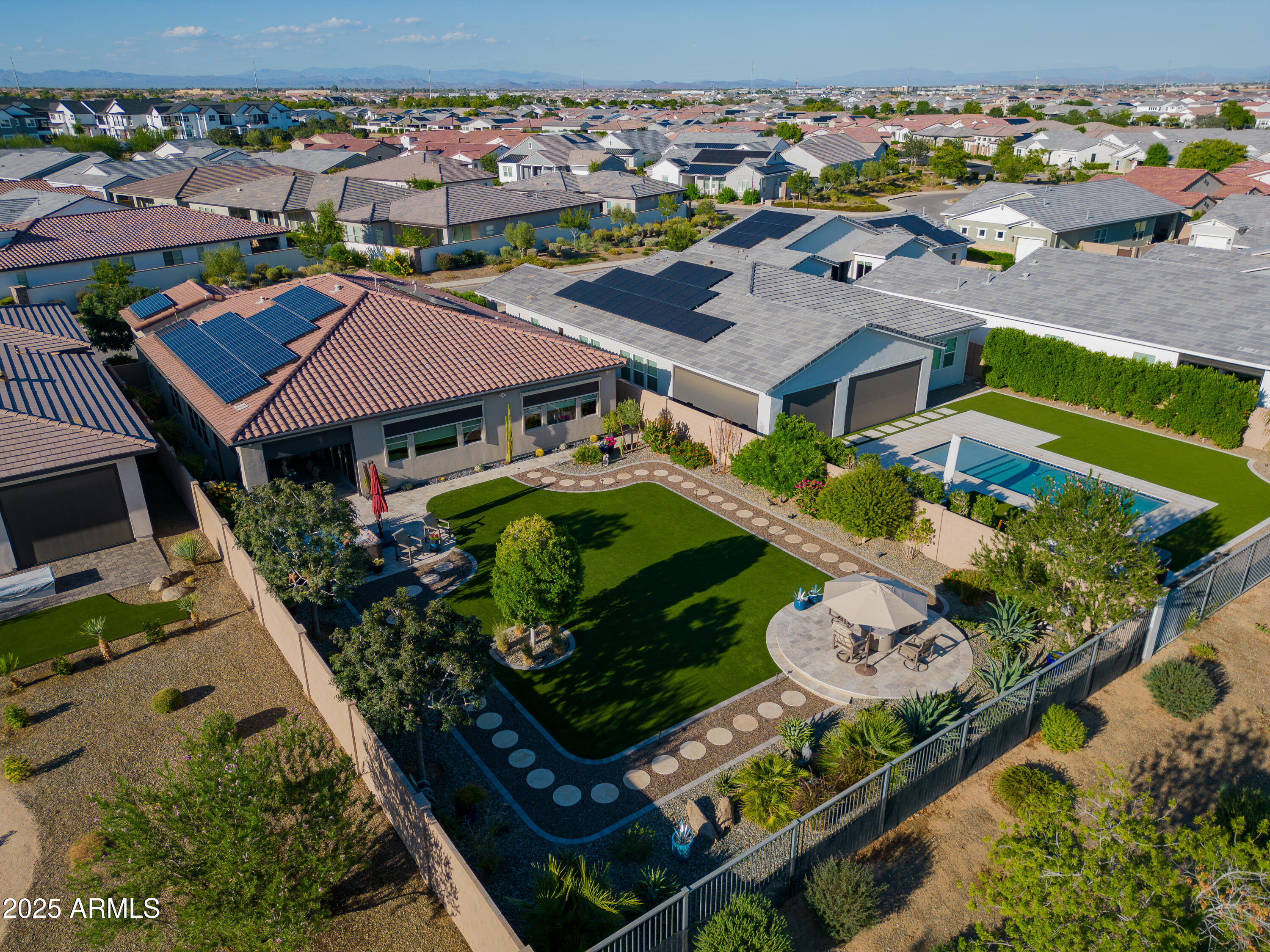 Surprise, Arizona, 85388, United States, 2 Bedrooms Bedrooms, ,3 BathroomsBathrooms,Residential,Active,2030980