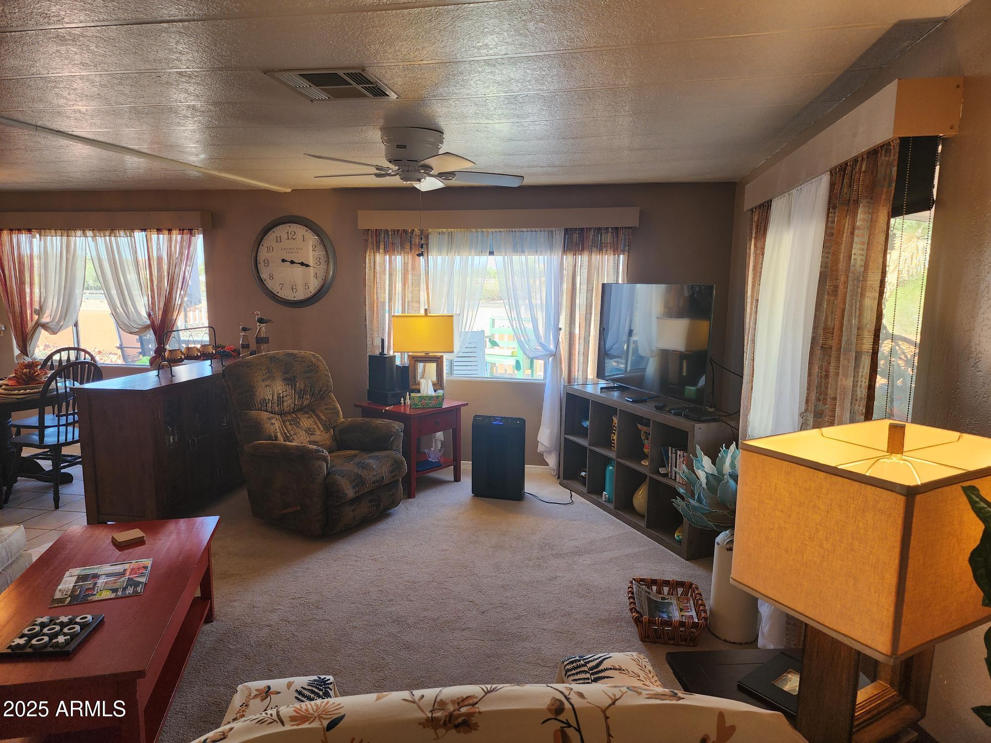 2501 W Wickenburg Way 19