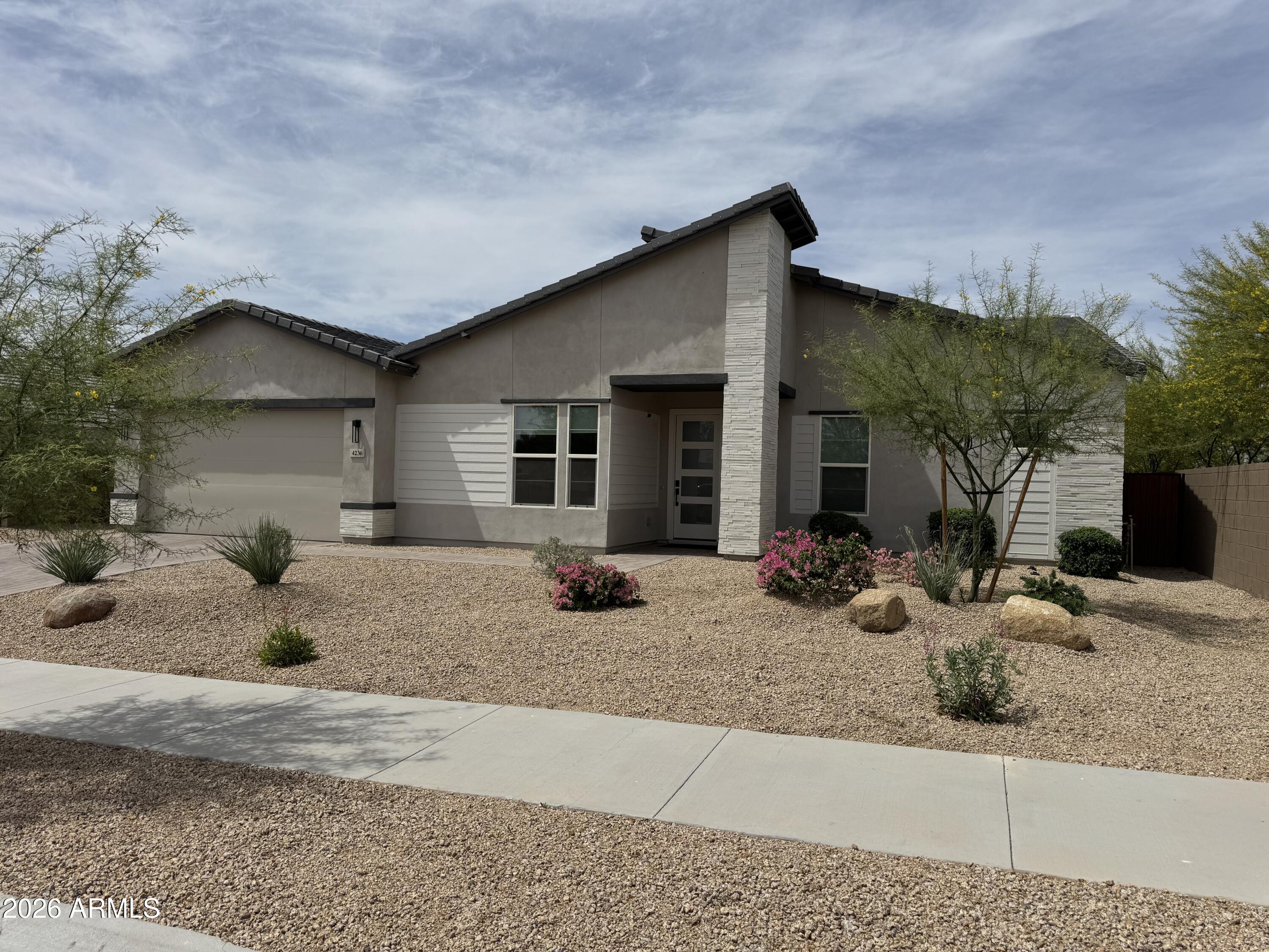 4236 E Whisper Rock Trail E