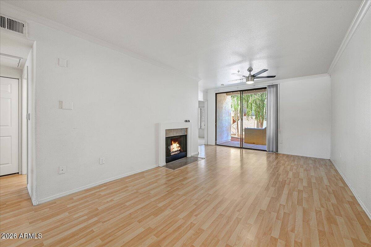 750 E Northern Avenue 1041