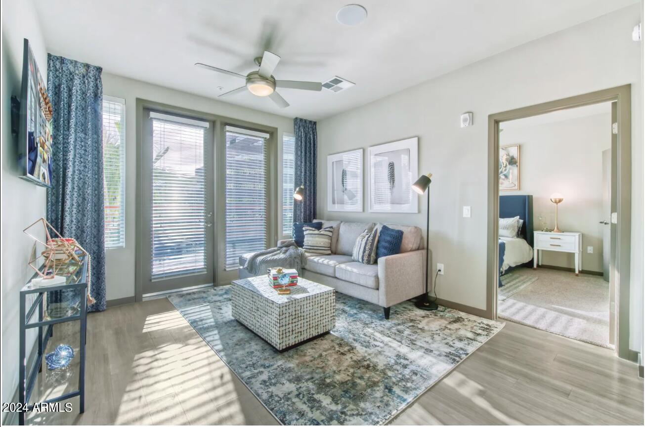 3601 N CENTRAL Avenue B1