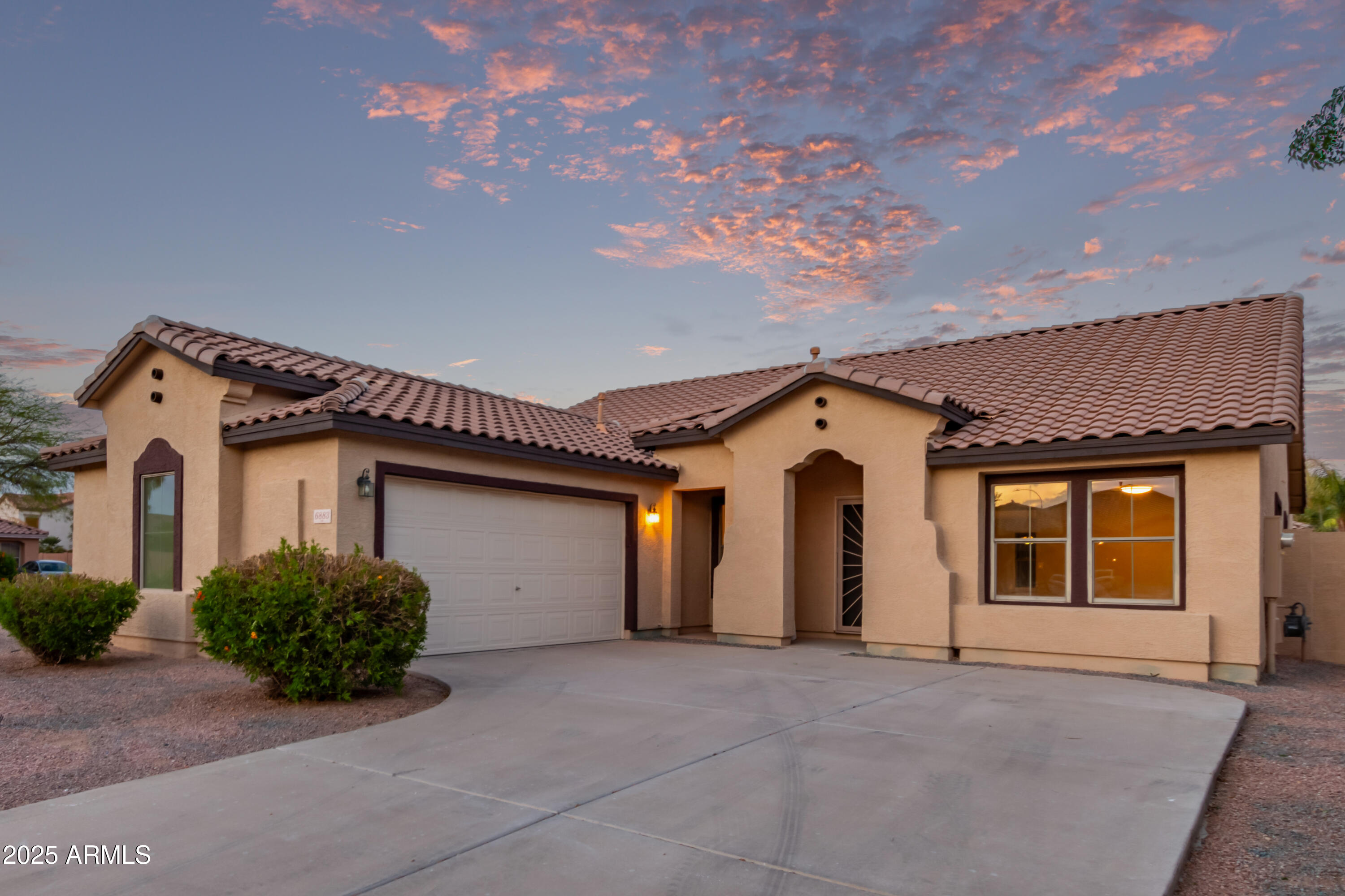 6883 S GEMSTONE Place