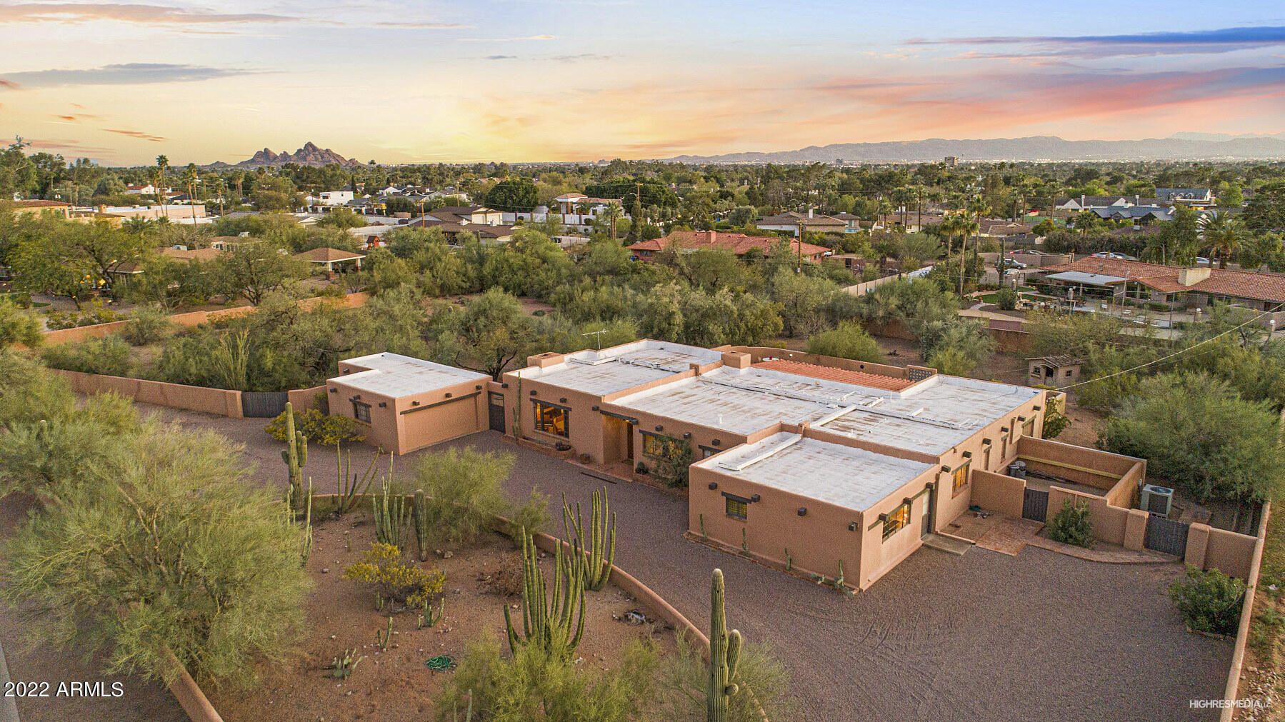 CAMELBACK MOUNTAIN ESTATES PLAT 1 - Residential