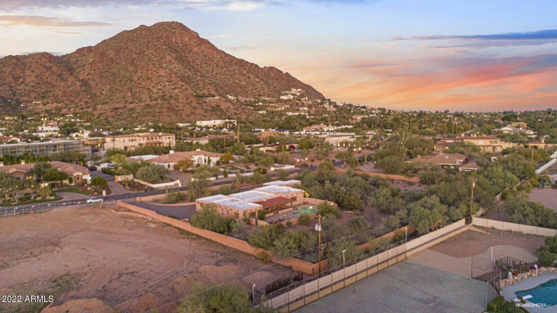 CAMELBACK MOUNTAIN ESTATES PLAT 1 - Residential