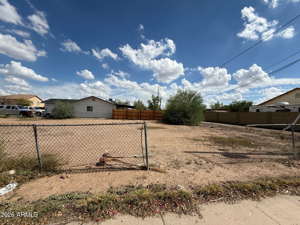Photo of 8591 W Ironwood Drive #2, Peoria, AZ 85345 (MLS # 7041565)