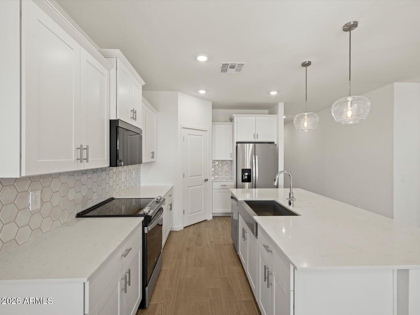 7413 E TINTYPE Road