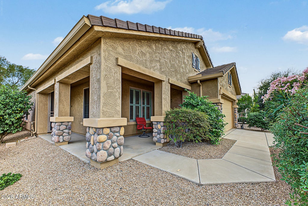 Photo of 241 W Summit Circle, San Tan Valley, AZ 85143 (MLS # 7093160)