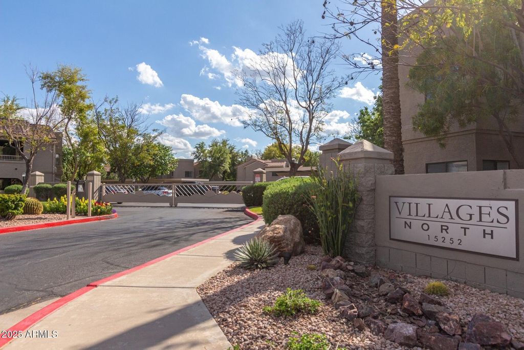 Photo of 15050 N Thompson Peak Parkway #1054, Scottsdale, AZ 85260 (MLS # 6954146)