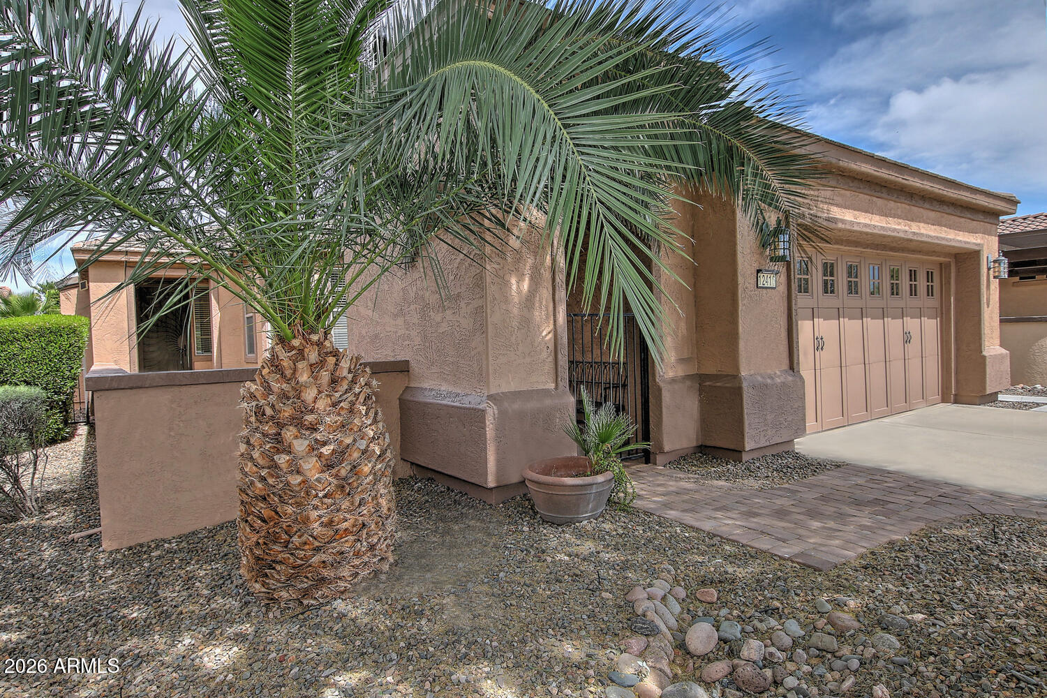 12416 W PINNACLE VISTA Drive