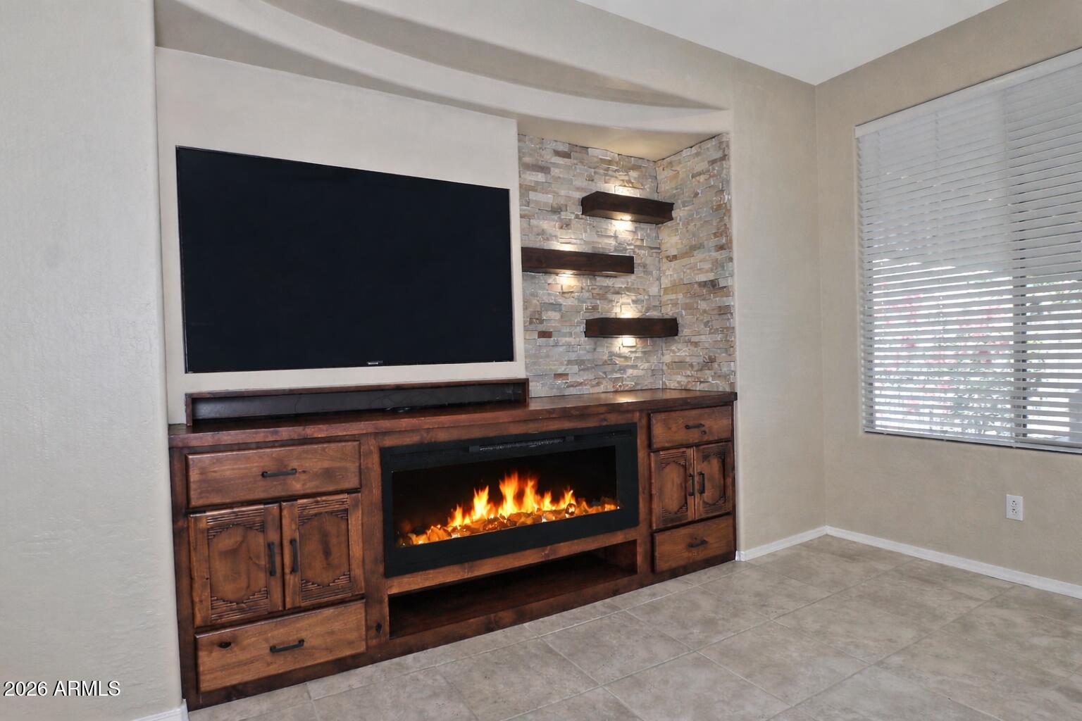 12416 W PINNACLE VISTA Drive