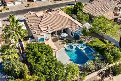 2047 E VICTOR Road Gilbert AZ 85296