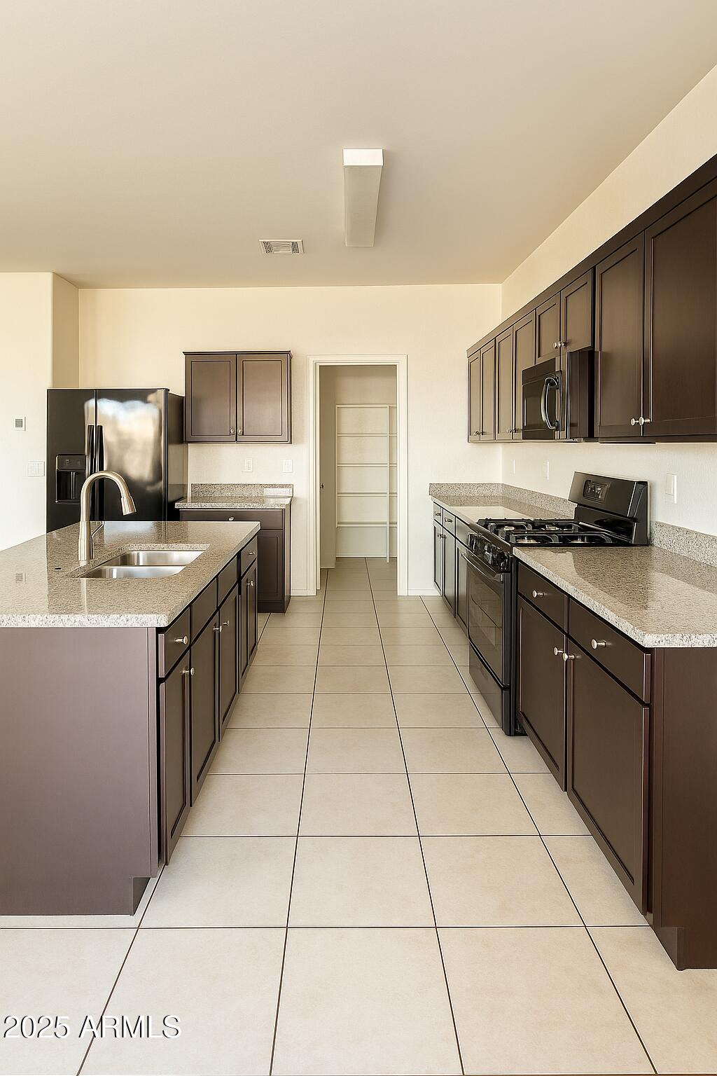 29906 W WHITTON Avenue