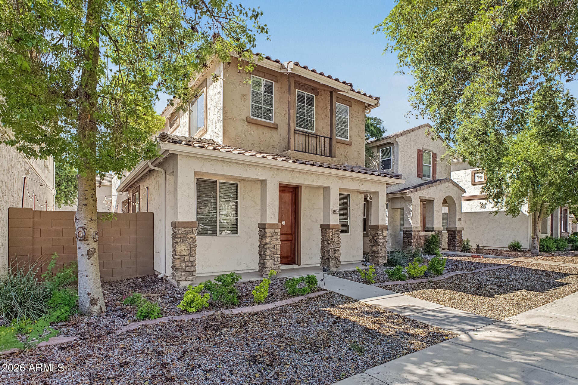 10056 E ISABELLA Avenue