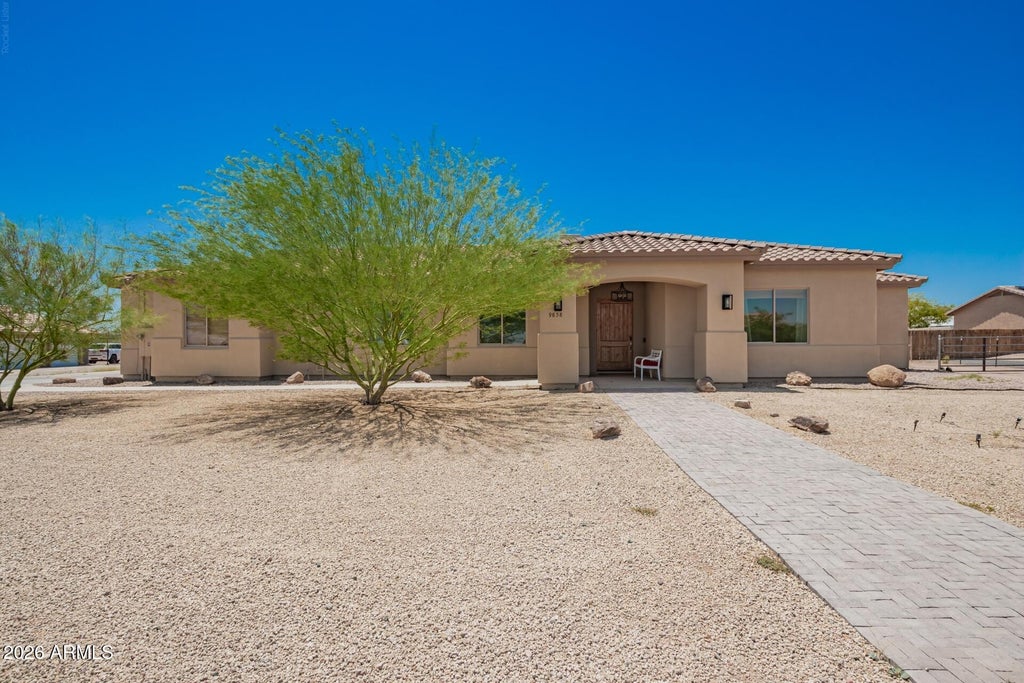 Photo of 9858 N Faldale Road, Casa Grande, AZ 85122 (MLS # 7090617)