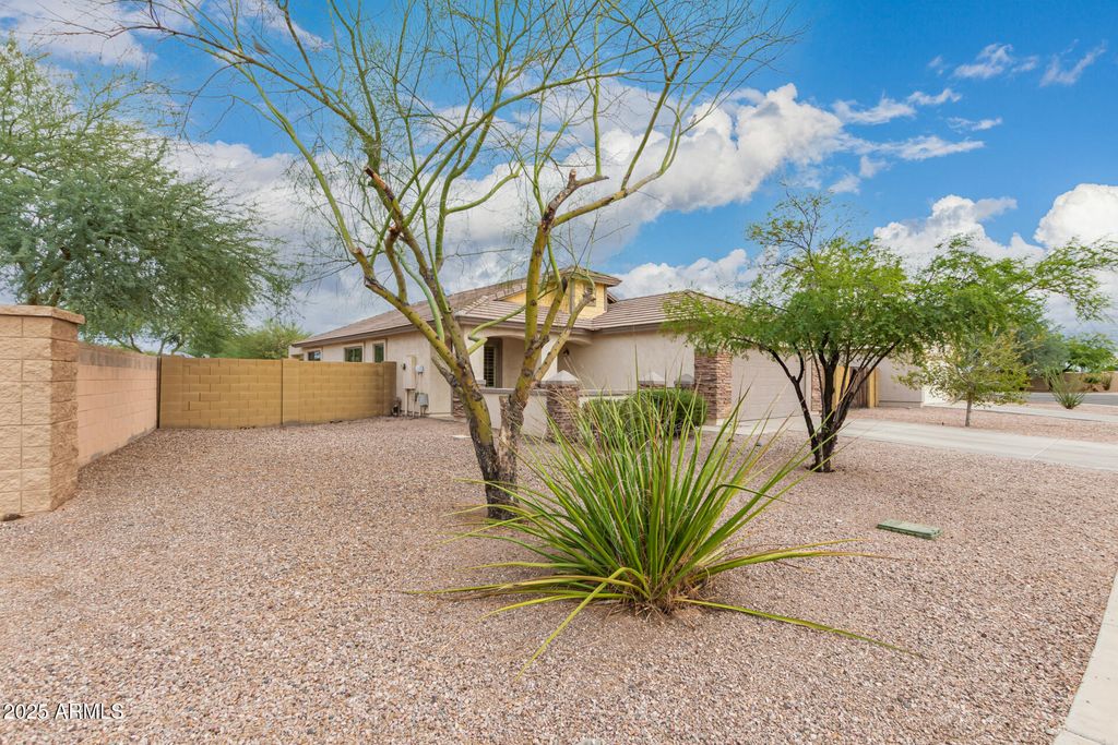 Photo of 1320 E Rocio Court, Casa Grande, AZ 85122 (MLS # 6950861)