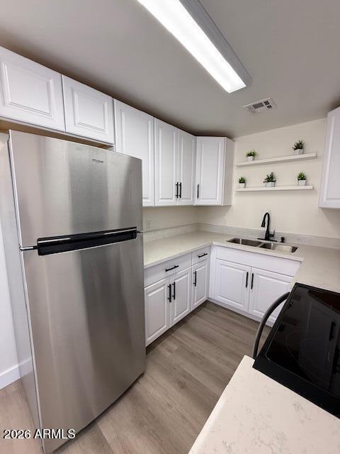 2234 W MEDLOCK Drive 4