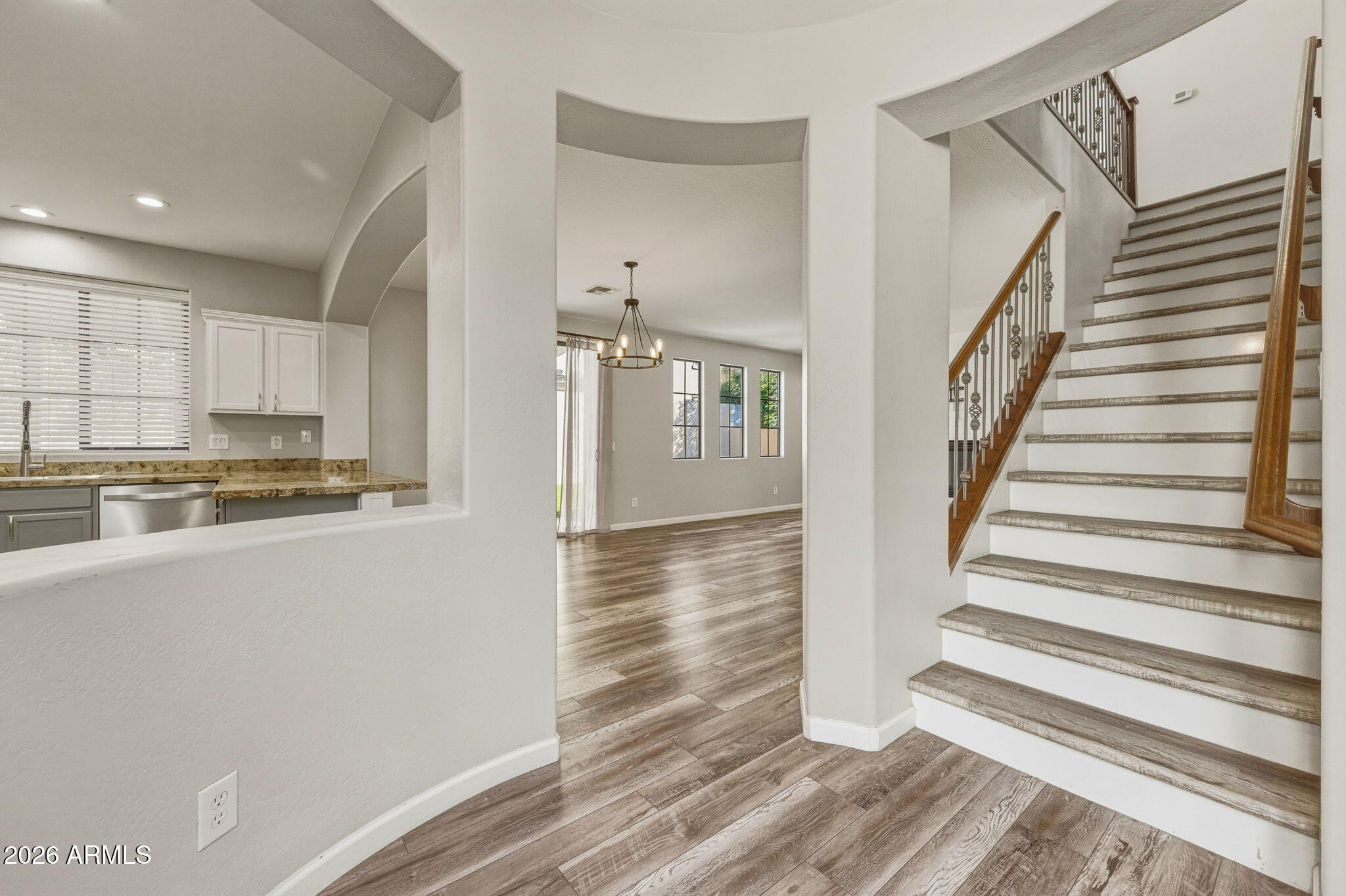 2386 W SLEEPY RANCH Road