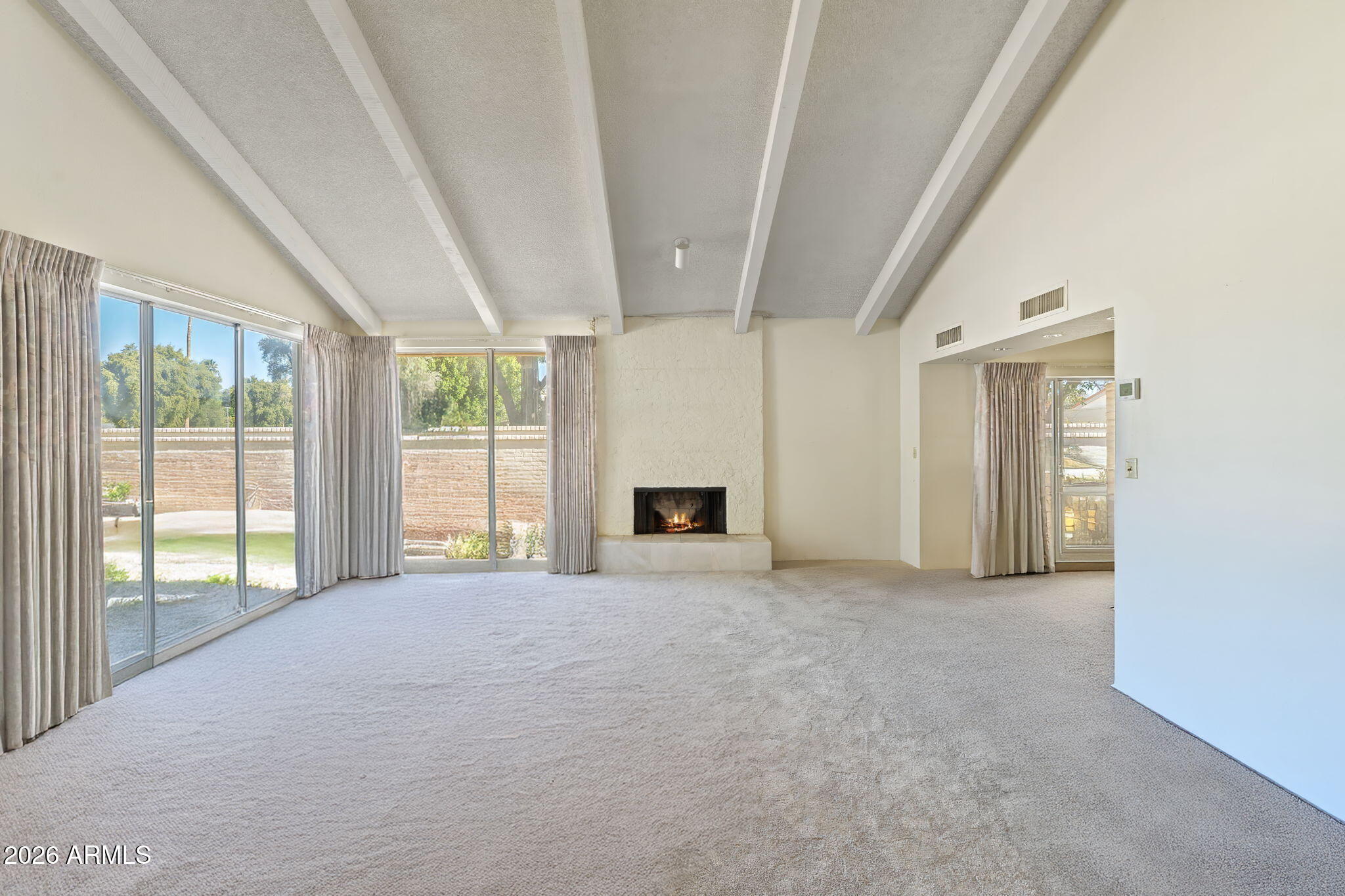 114 E SAN MIGUEL Avenue