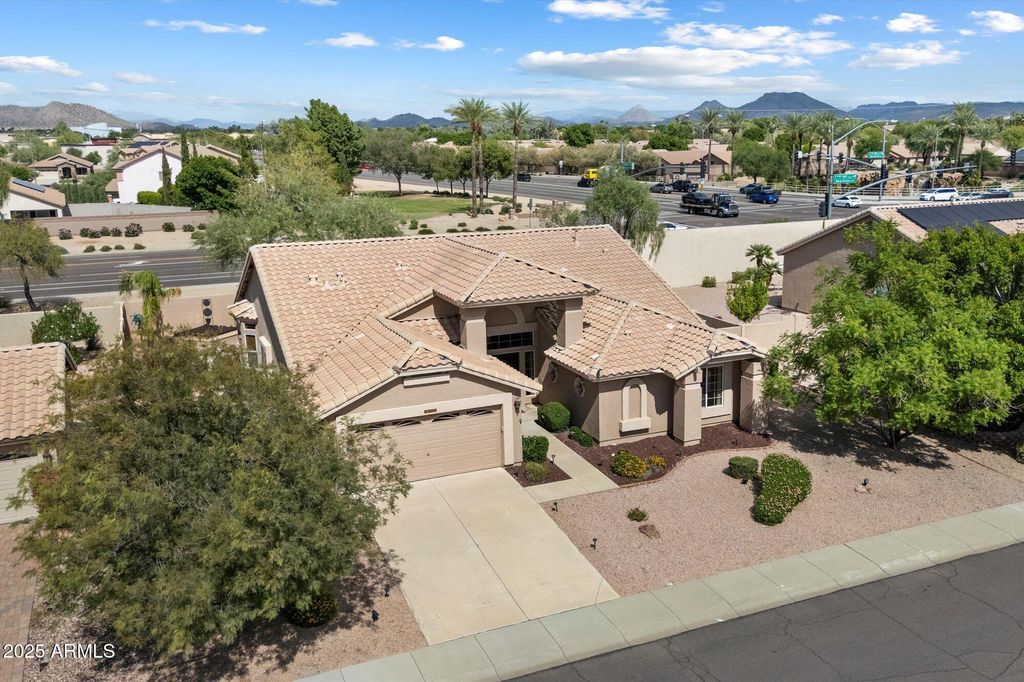 Photo of 8306 W Escuda Drive, Peoria, AZ 85382 (MLS # 6932144)