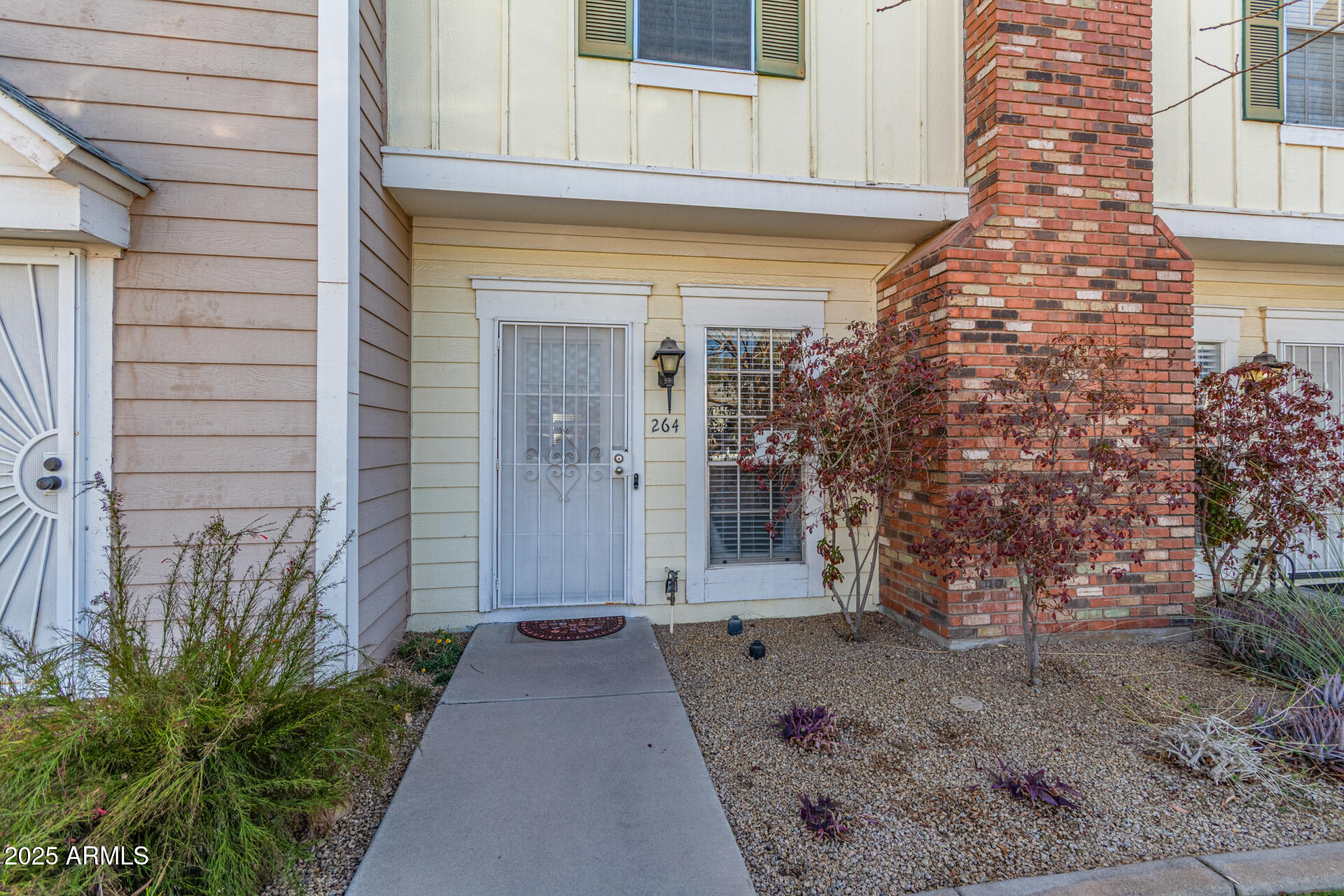 1601 N SABA Street 264