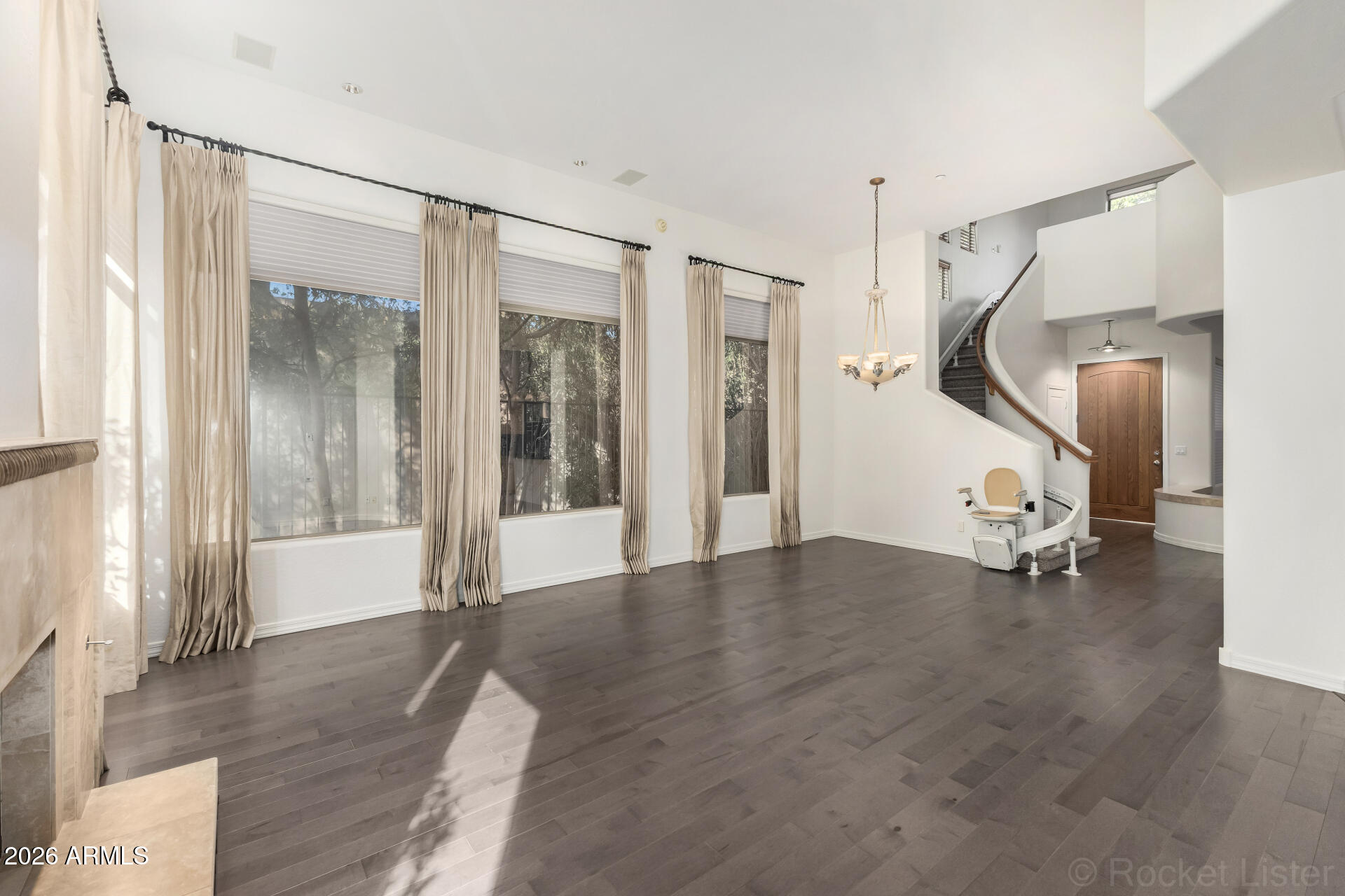 7249 E DEL ACERO Drive