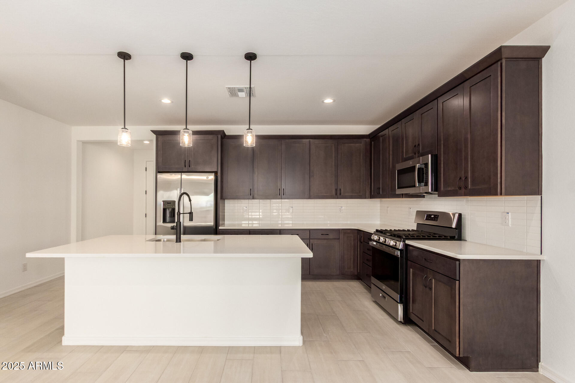 5353 W MANZANITA Drive