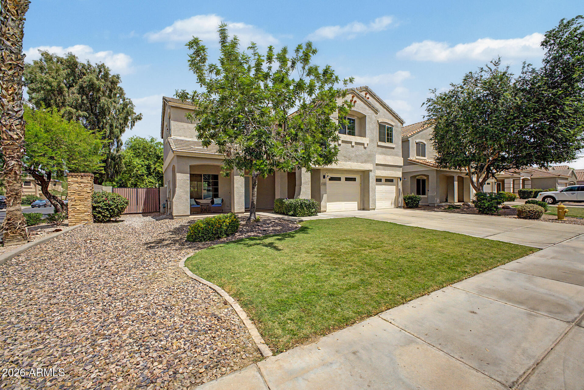 1236 E BIRDLAND Drive