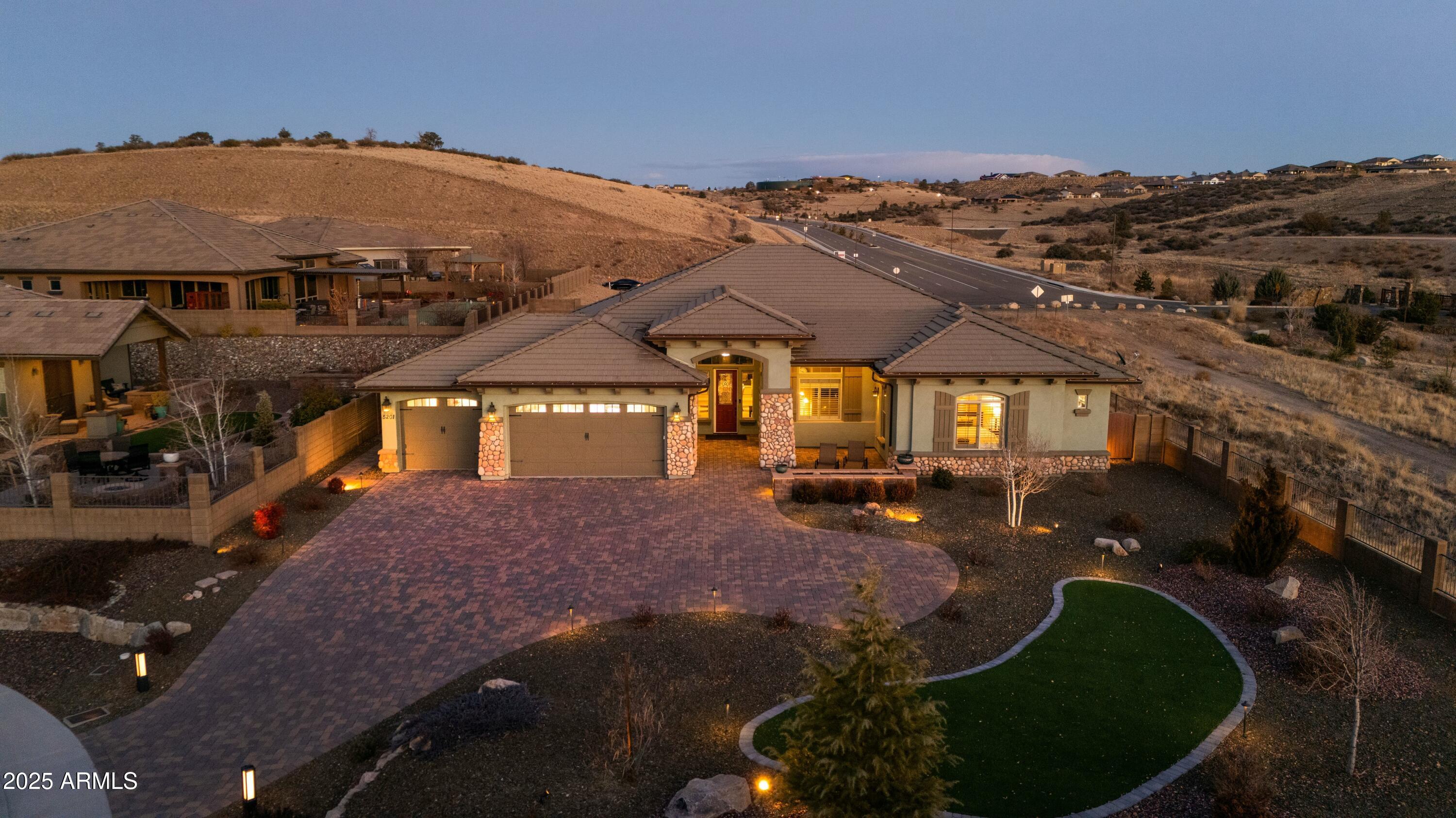 5201 PEAVINE VIEW Trail