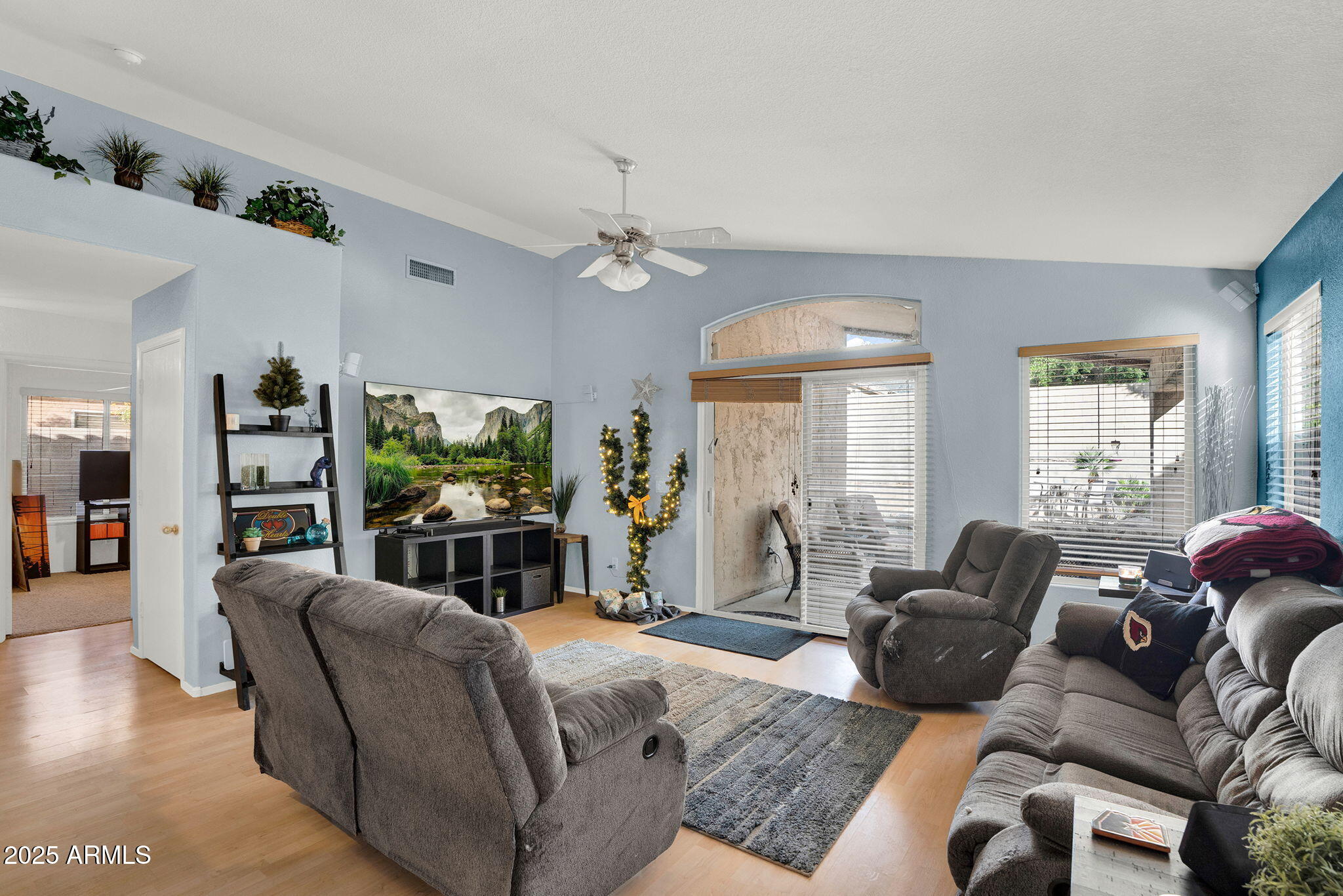 1714 W HIDDENVIEW Drive