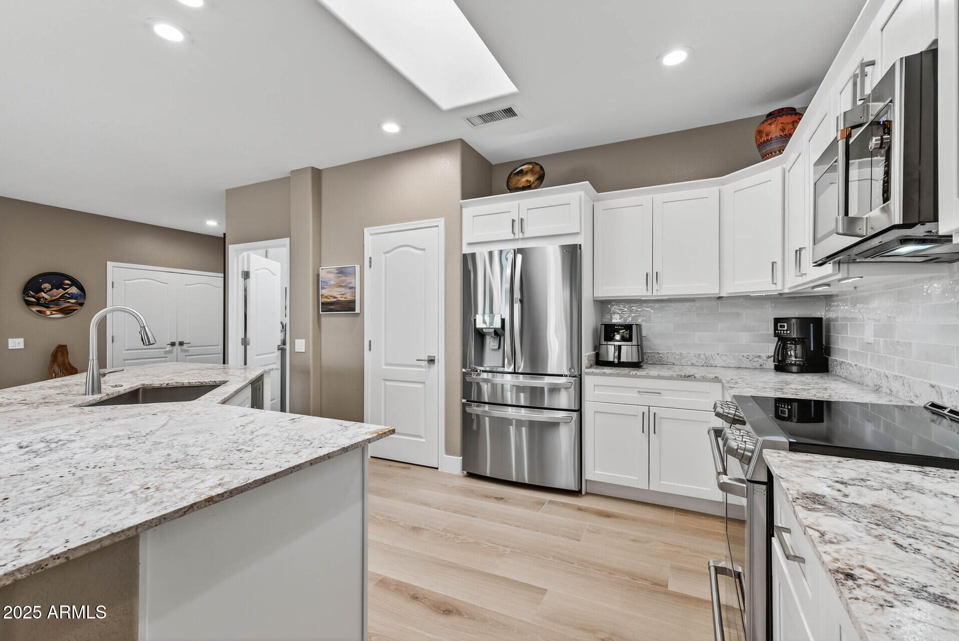 16038 W AUTUMN SAGE Drive