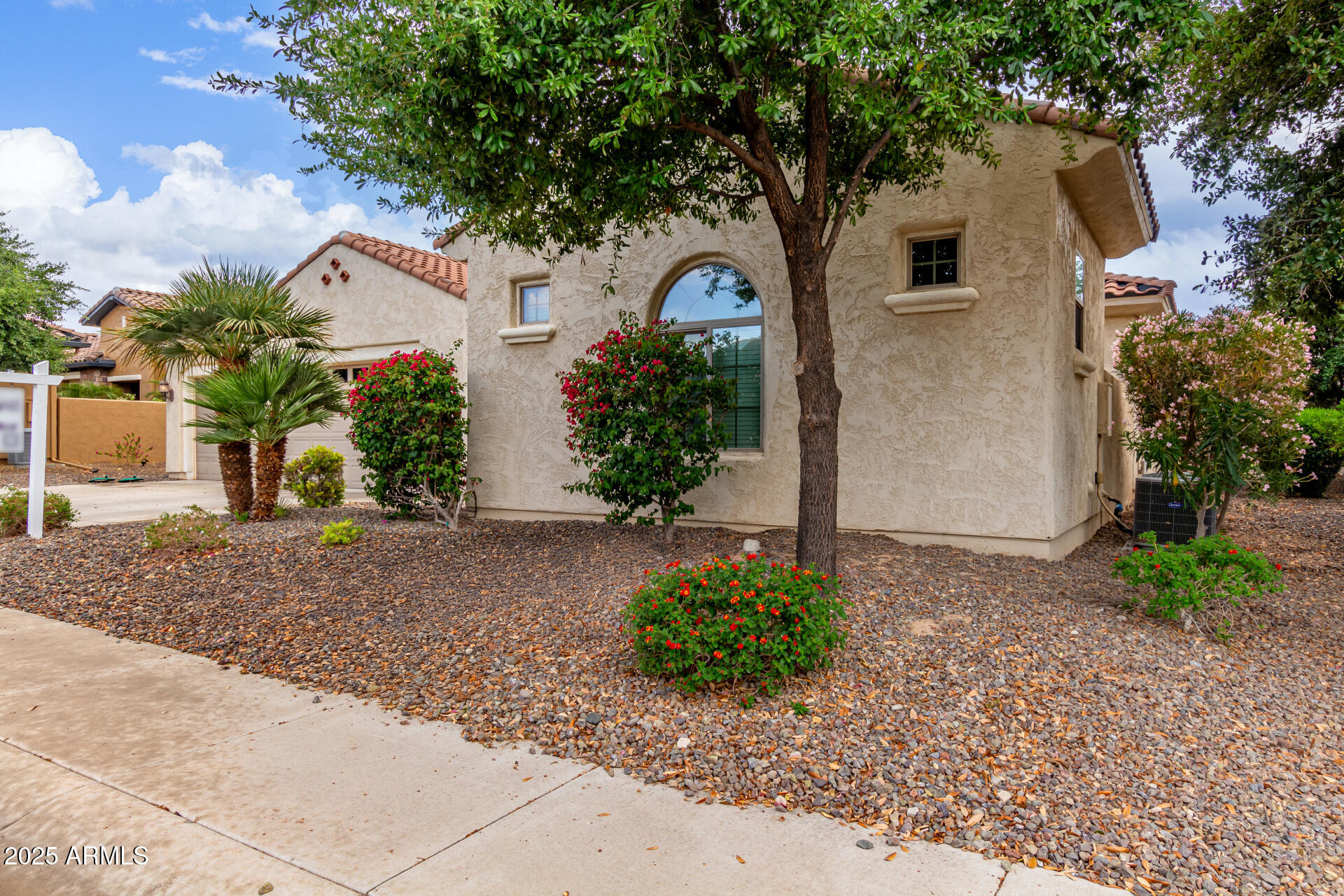 27105 W MARCO POLO Road