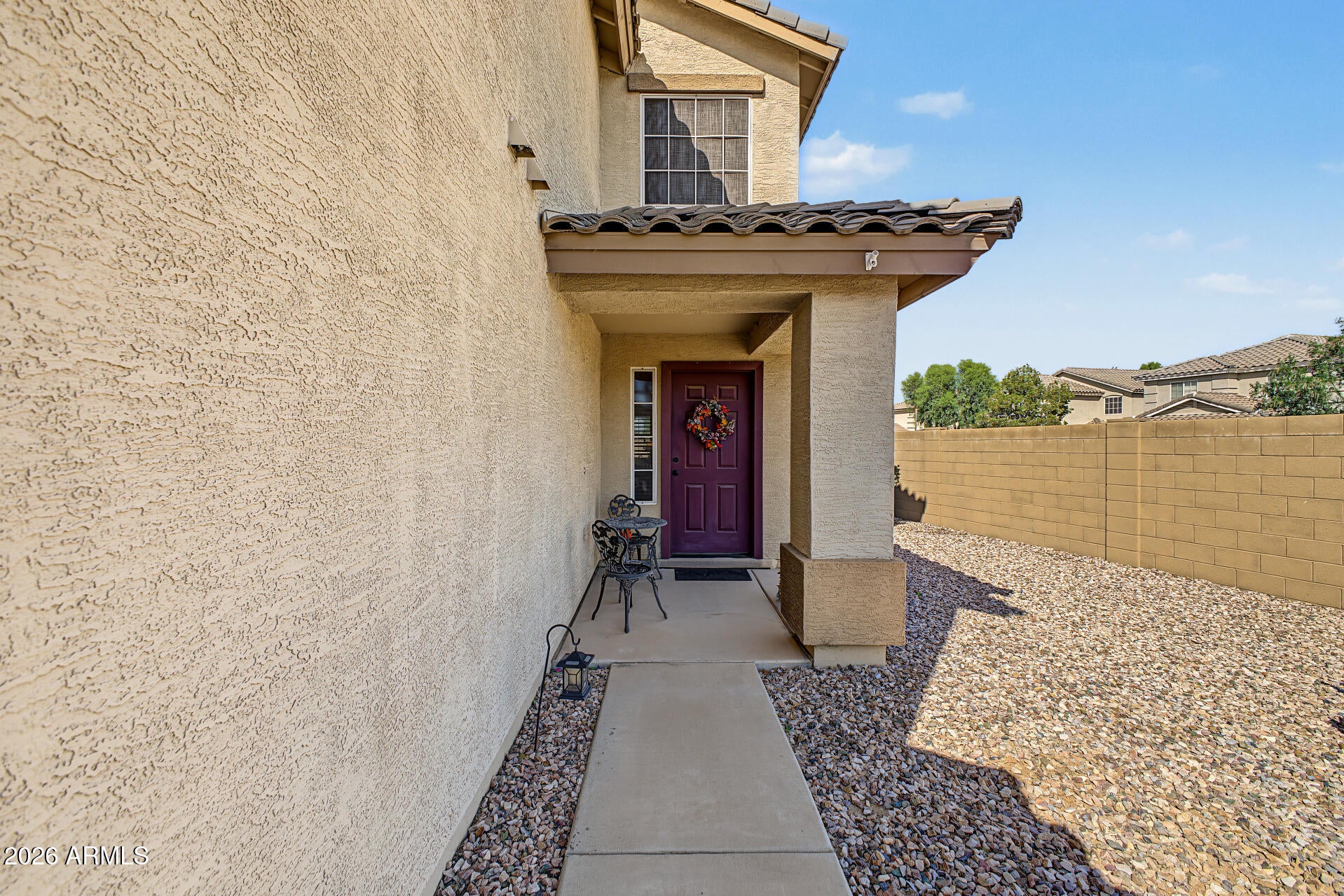 1530 E SAGUARO Trail