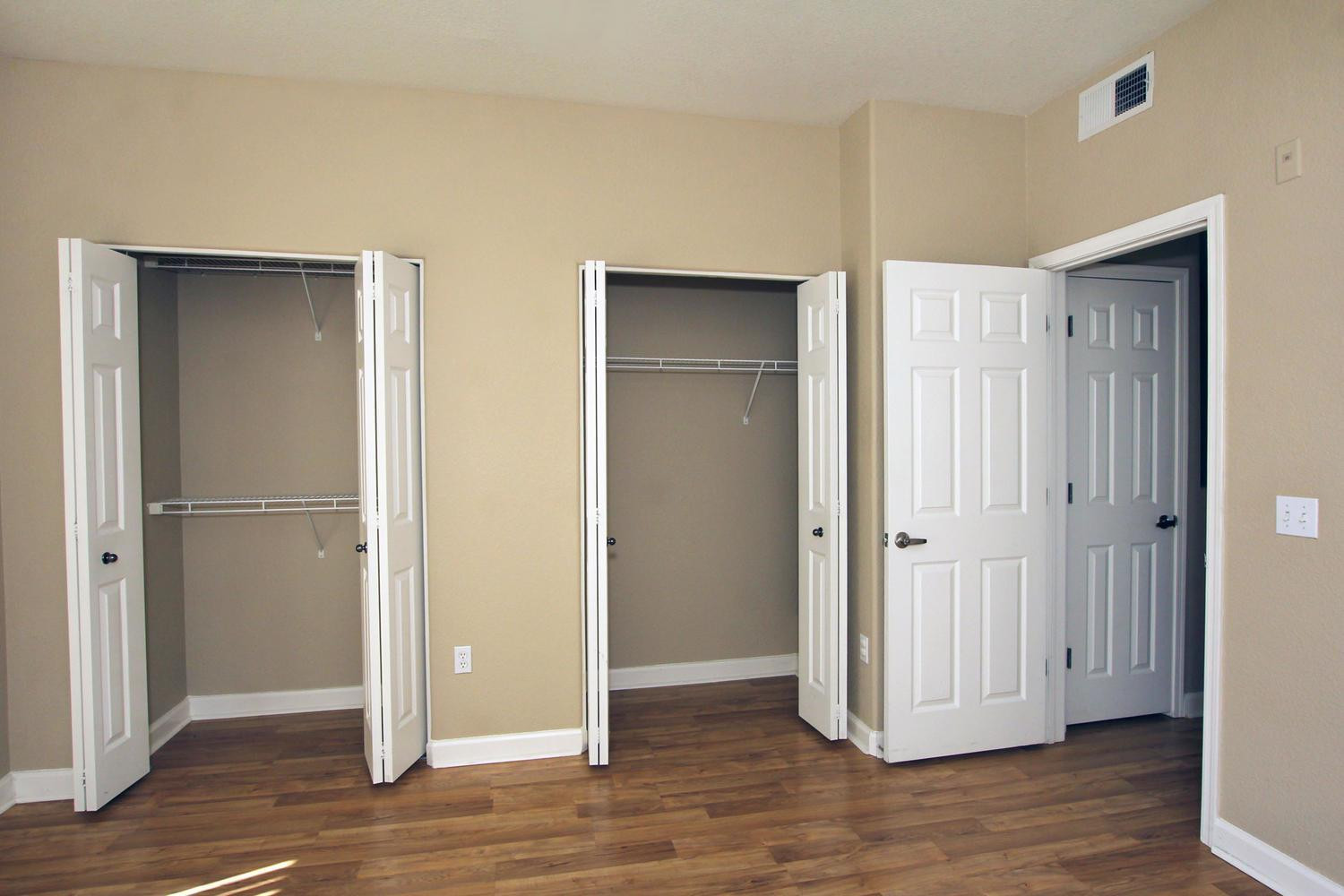 4465 E Paradise Village Parkway S 1148