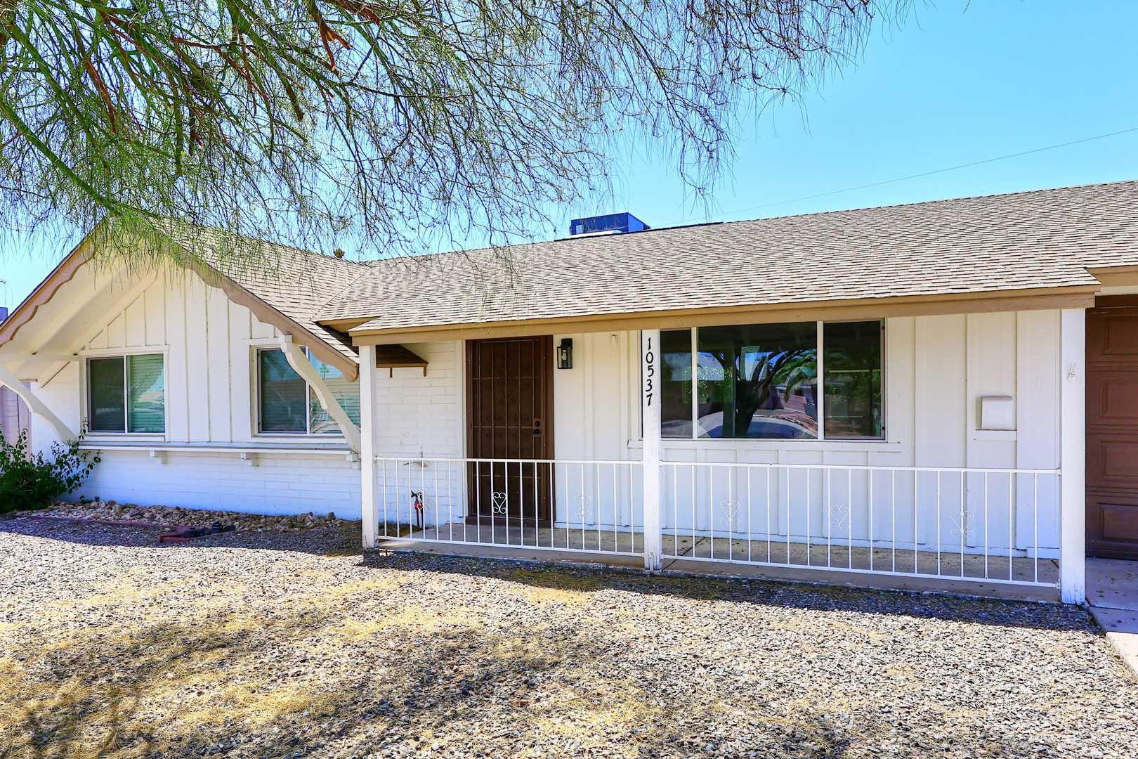 10537 W La Jolla Drive
