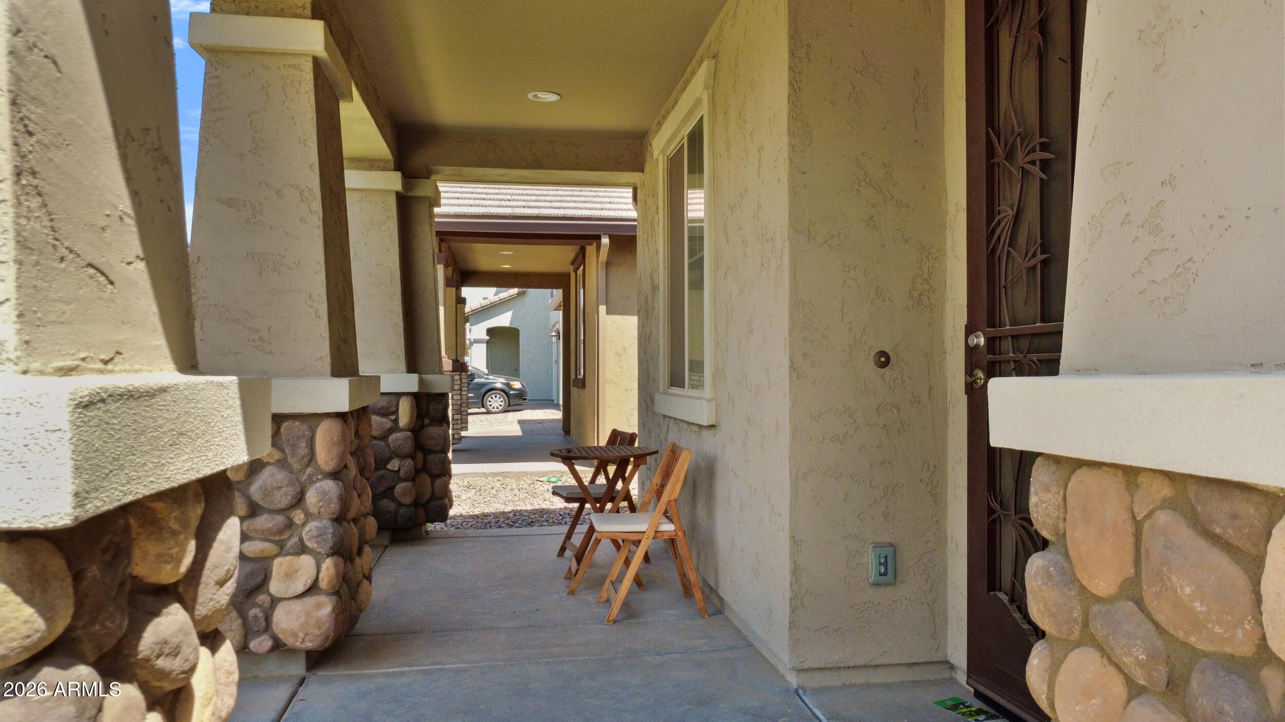3859 E WELTON Lane