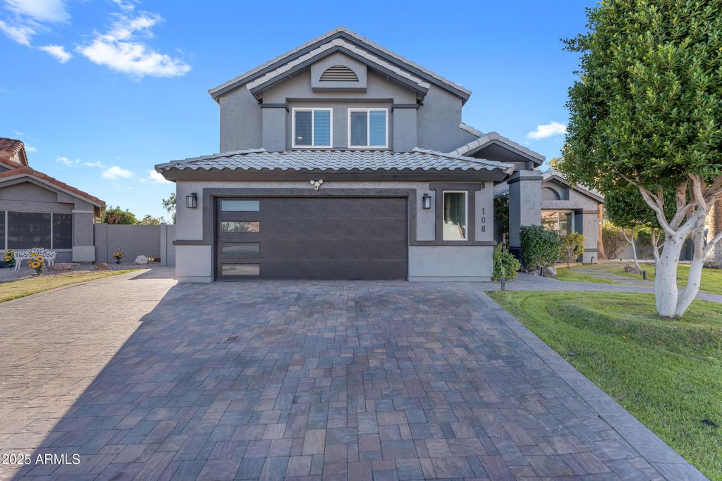 Photo of 108 S Morning Ridge Drive, Gilbert, AZ 85296 (MLS # 6956685)