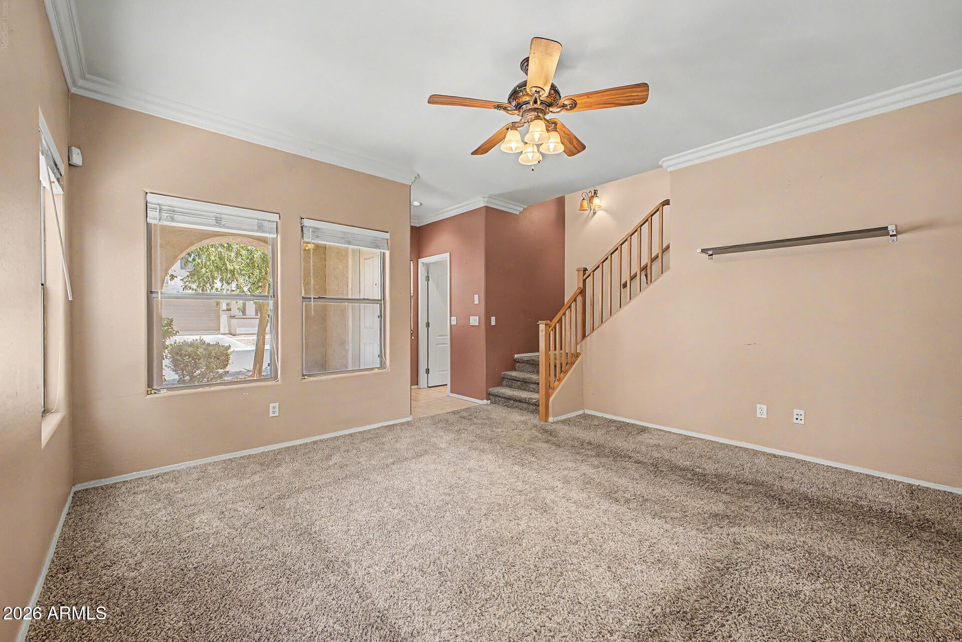 1183 E CANYON CREEK Drive