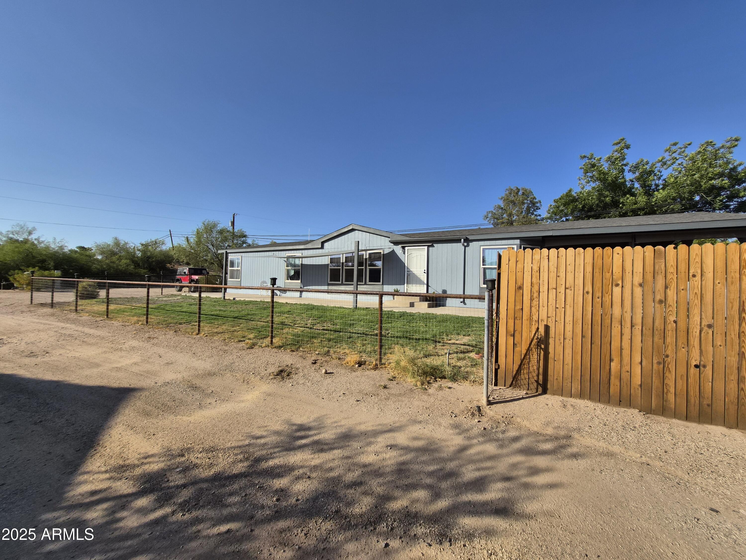 51033 N MOCKINGBIRD Road