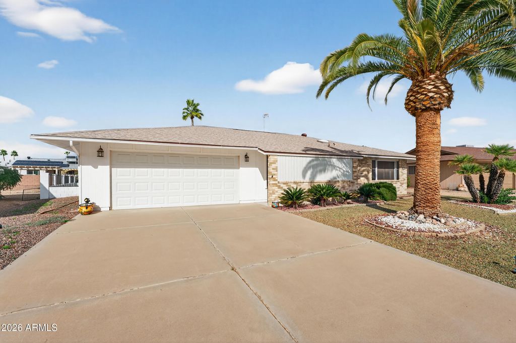 Photo of 13034 W Butterfield Drive, Sun City West, AZ 85375 (MLS # 6966313)