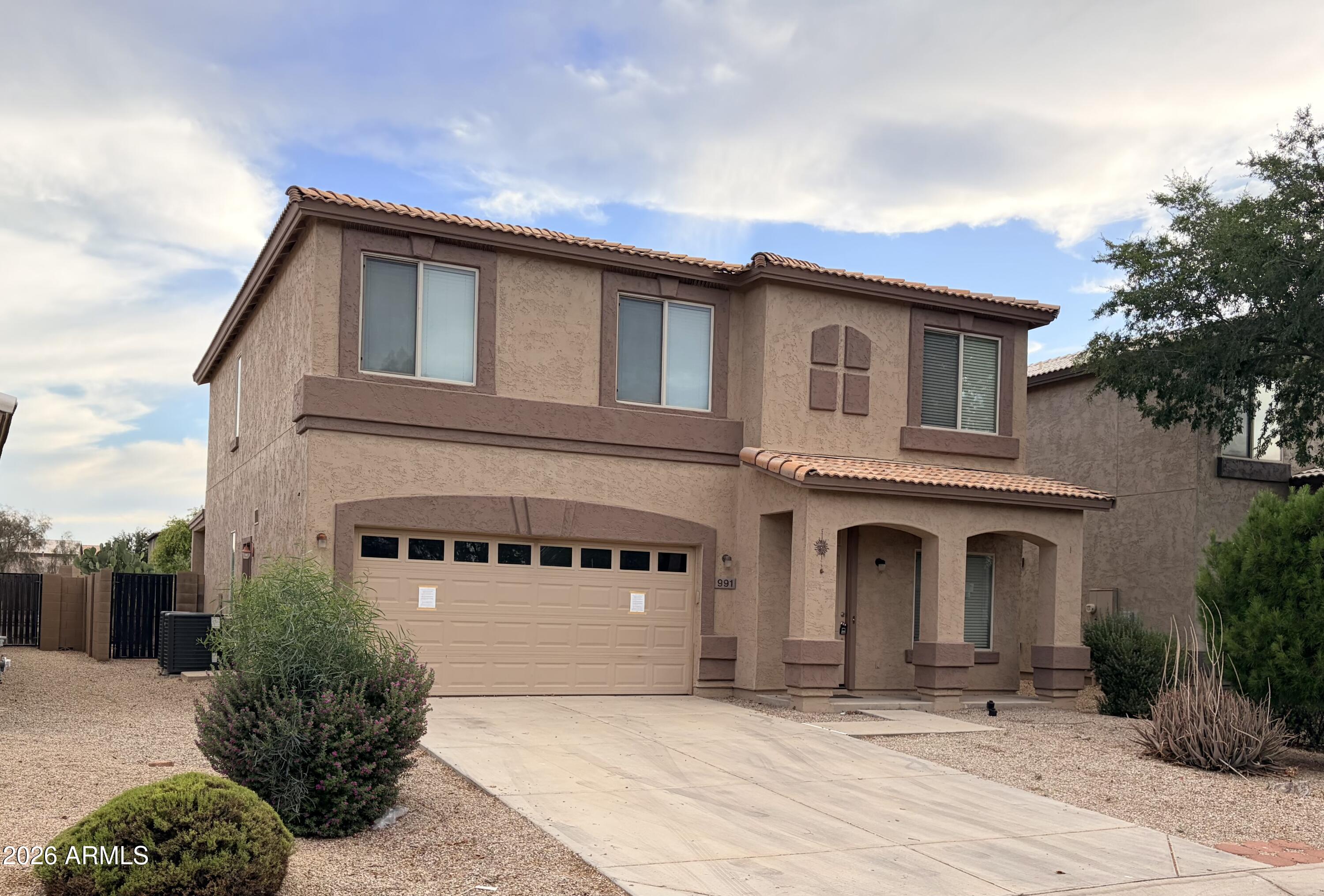 991 E Desert Springs Way Way