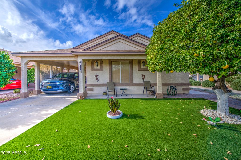 Photo of 6552 S Sawgrass Drive, Chandler, AZ 85249 (MLS # 6961691)