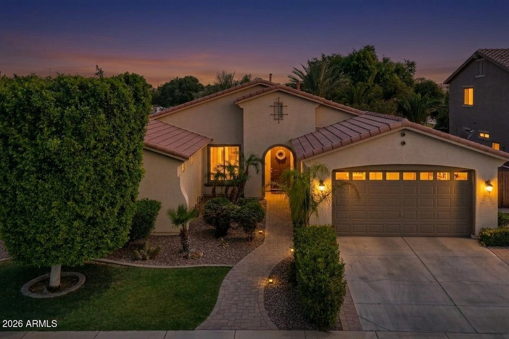 Photo of 4205 S Crosscreek Drive, Chandler, AZ 85249 (MLS # 7044518)