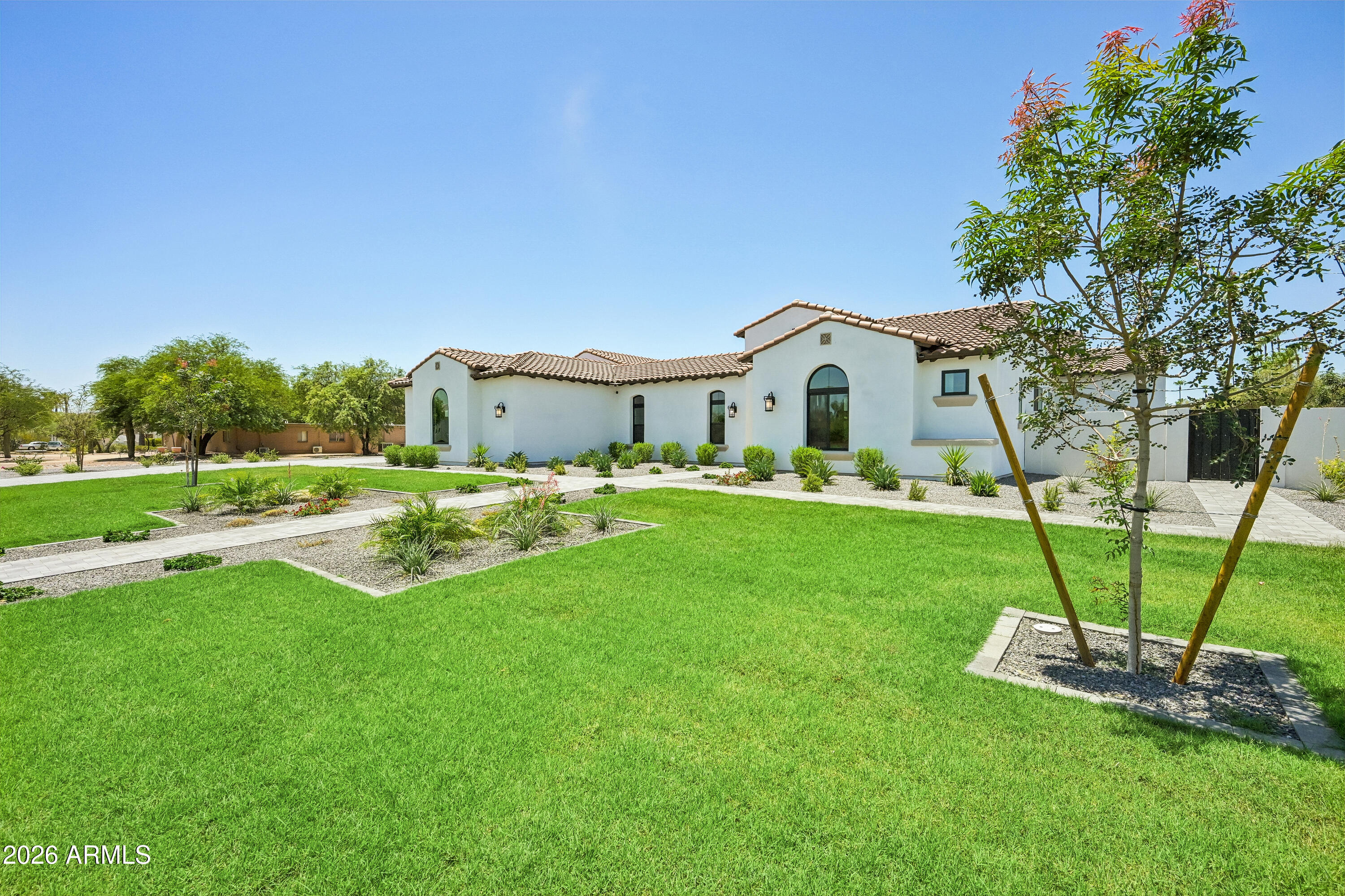 6621 E Doubletree Ranch Road