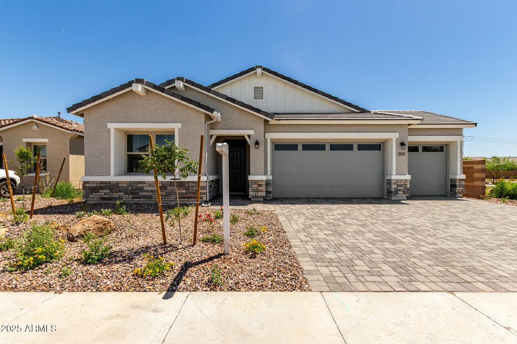 Photo of 12029 W Marguerite Avenue, Avondale, AZ 85323 (MLS # 6833626)